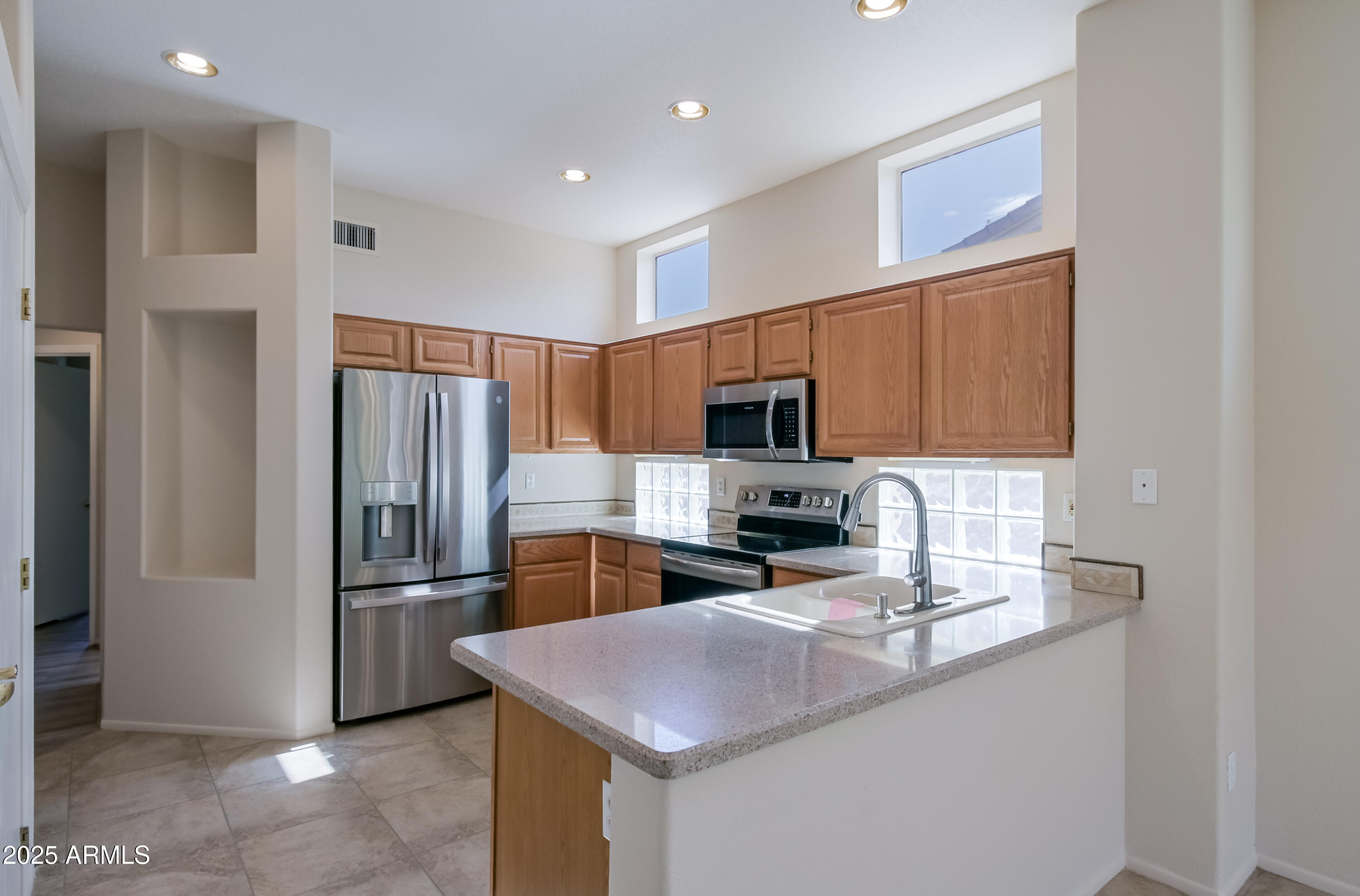 13319 W BROKEN ARROW Drive