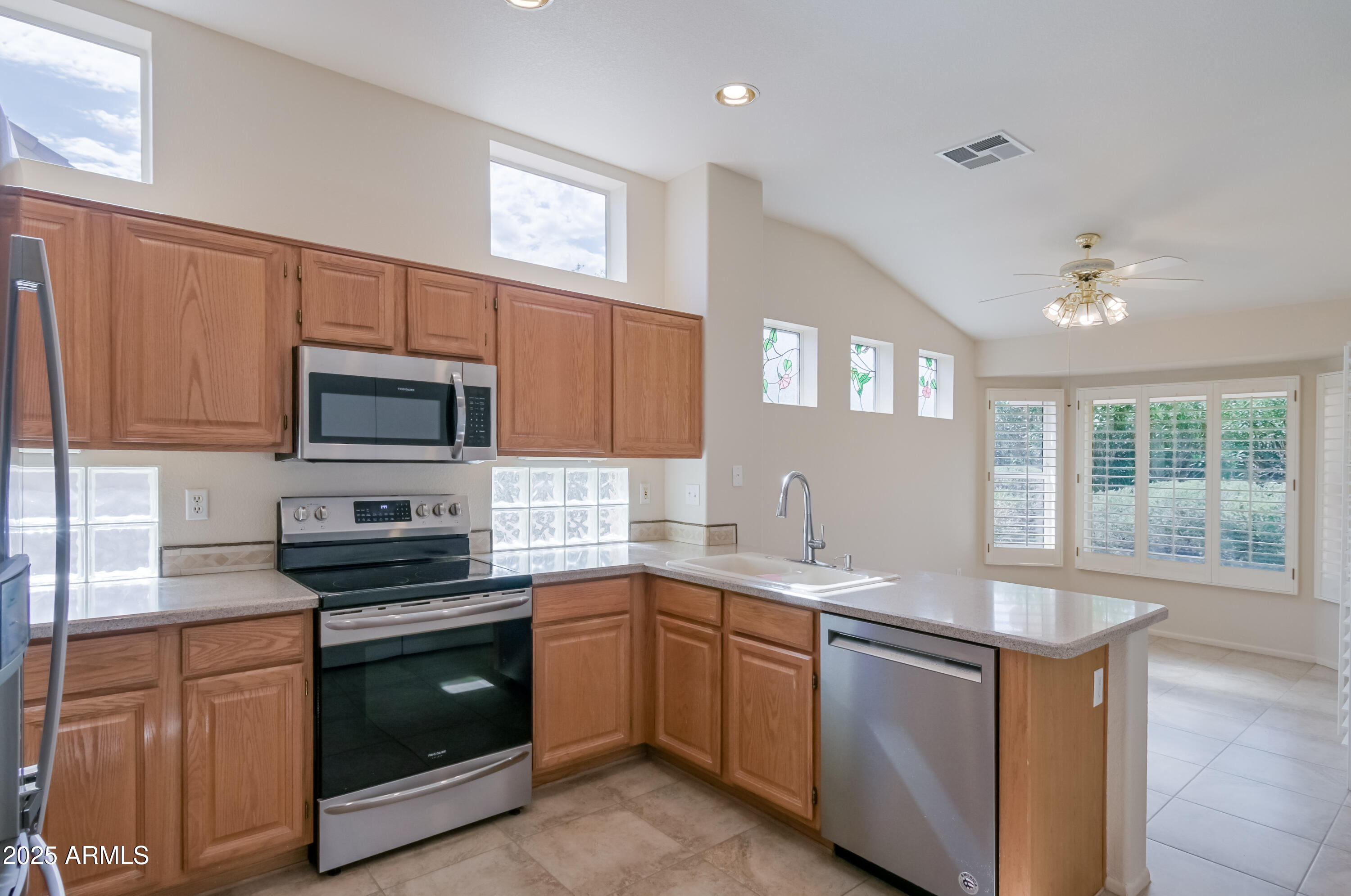 13319 W BROKEN ARROW Drive