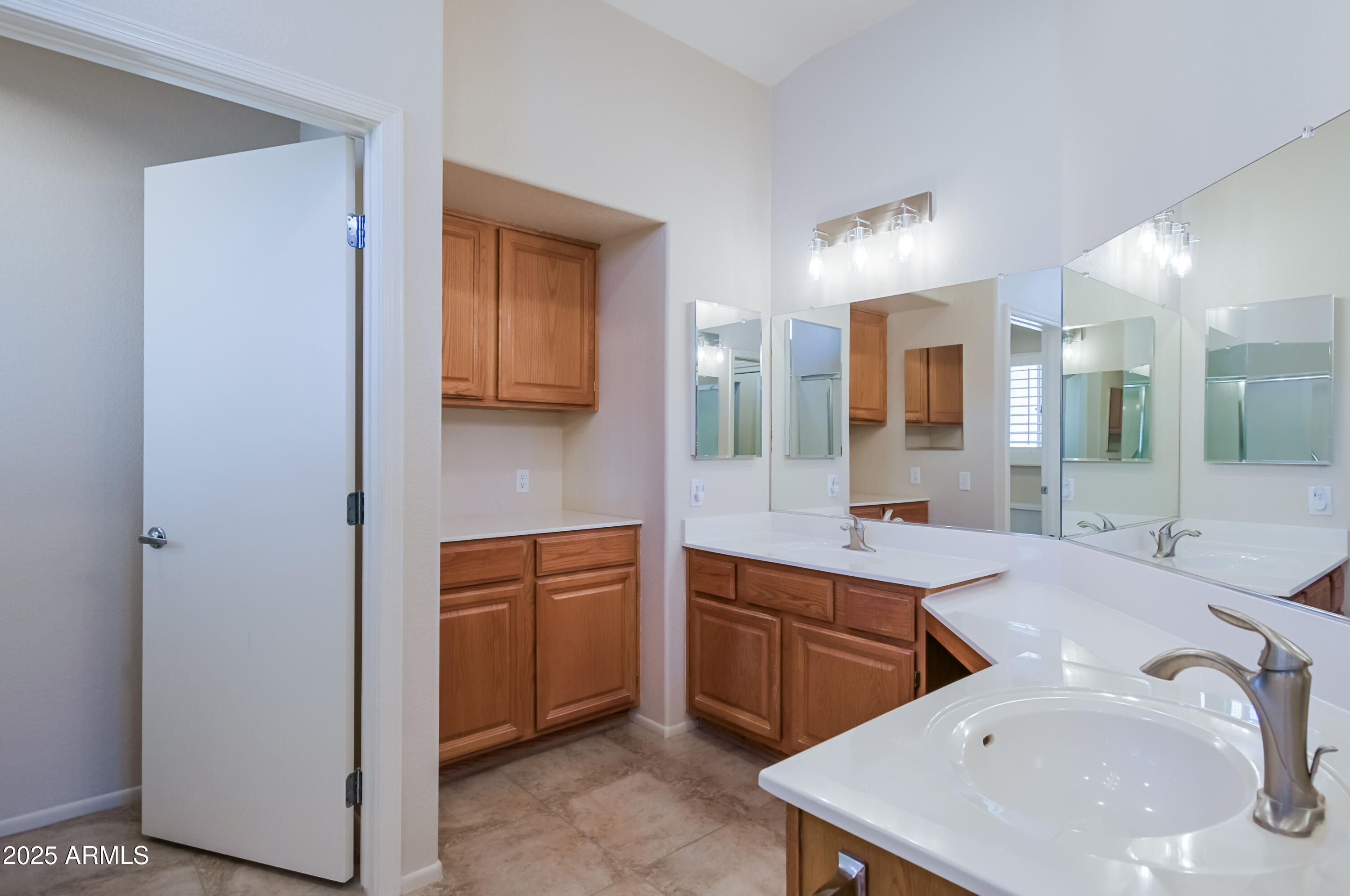13319 W BROKEN ARROW Drive