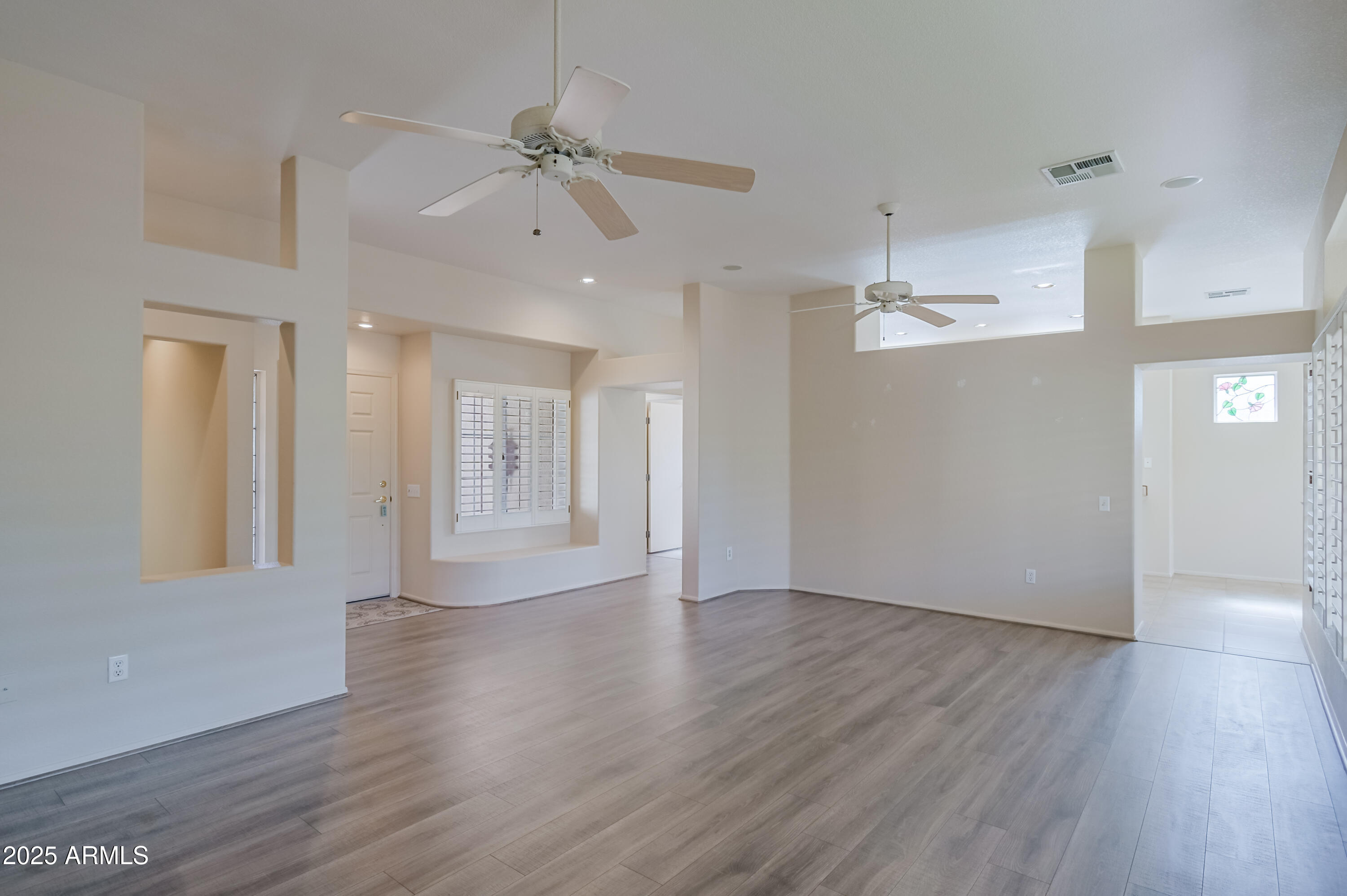 13319 W BROKEN ARROW Drive