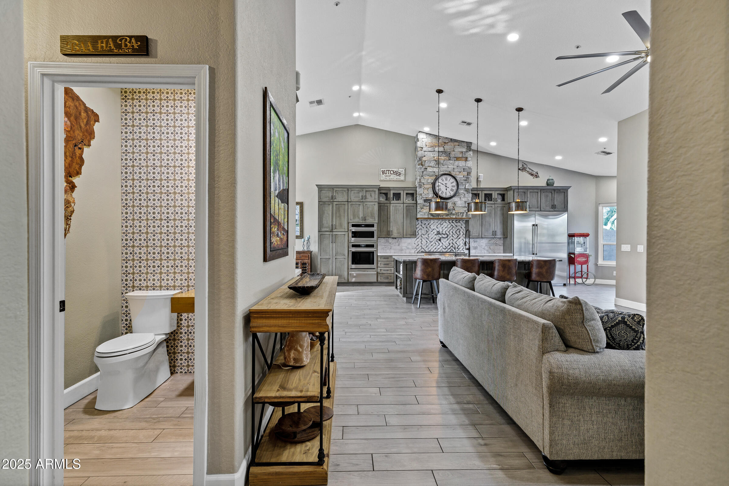 26475 N WRANGLER Road