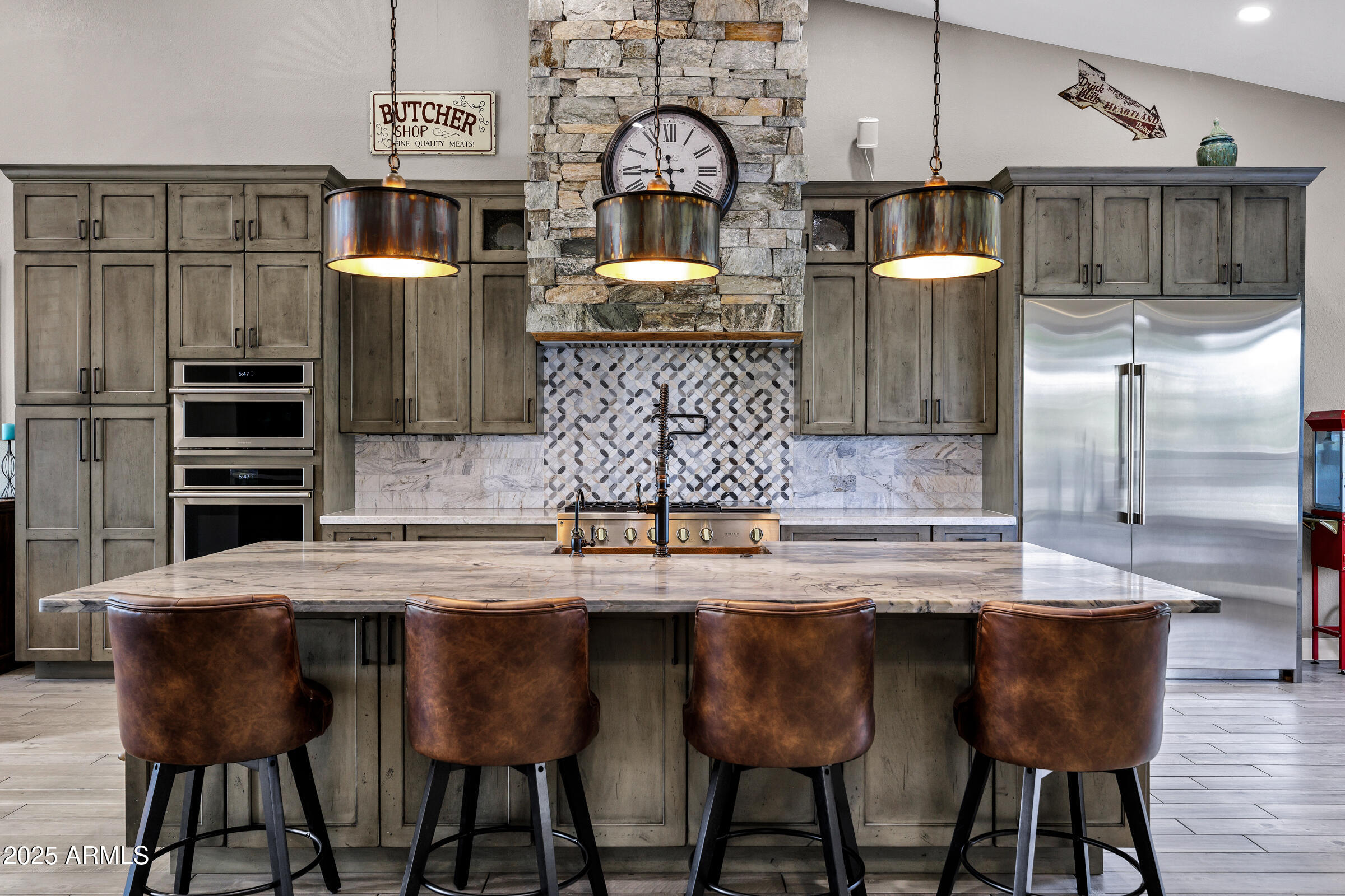 26475 N WRANGLER Road