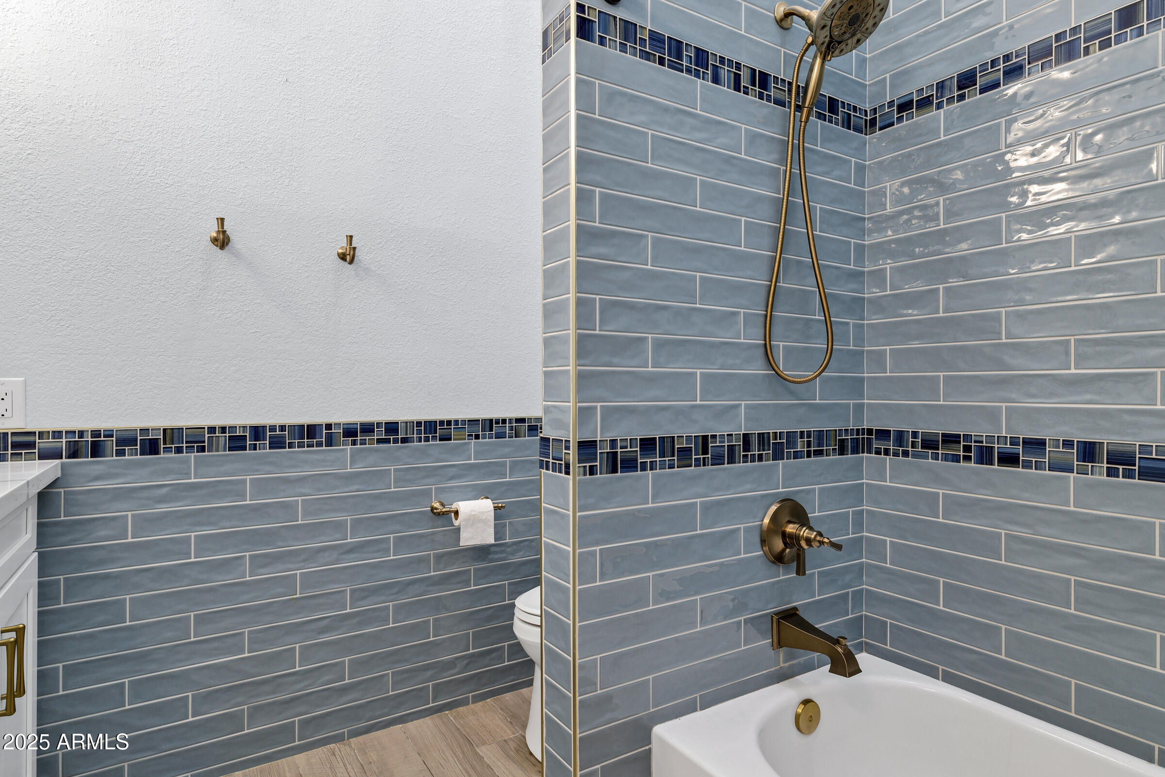 26475 N WRANGLER Road