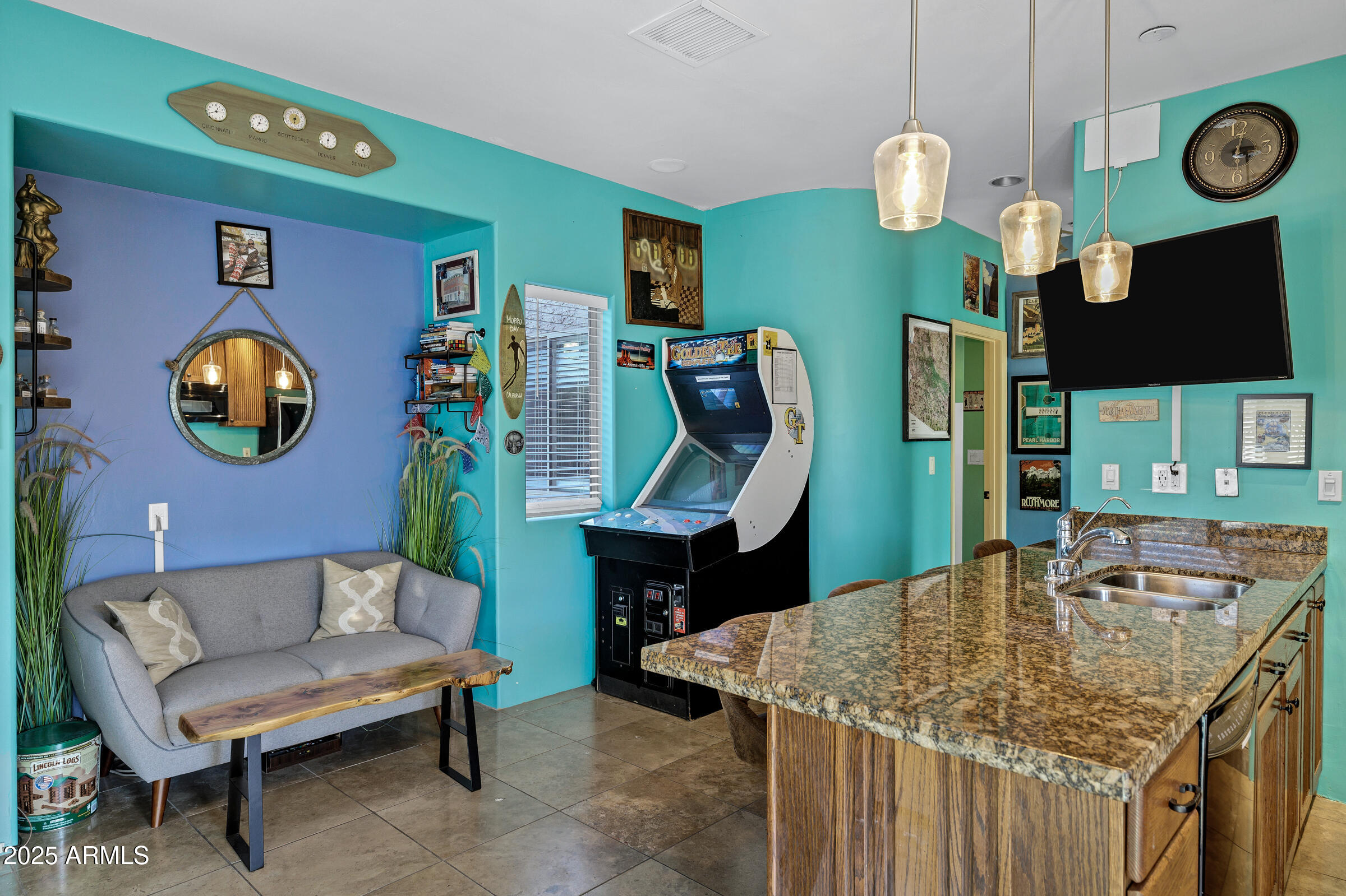 26475 N WRANGLER Road