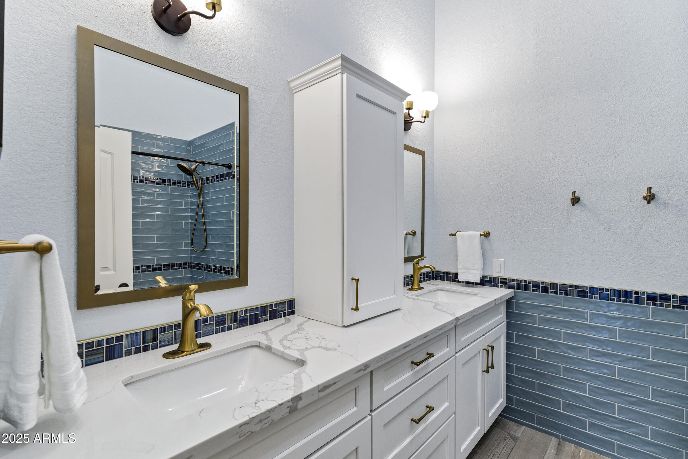 26475 N WRANGLER Road