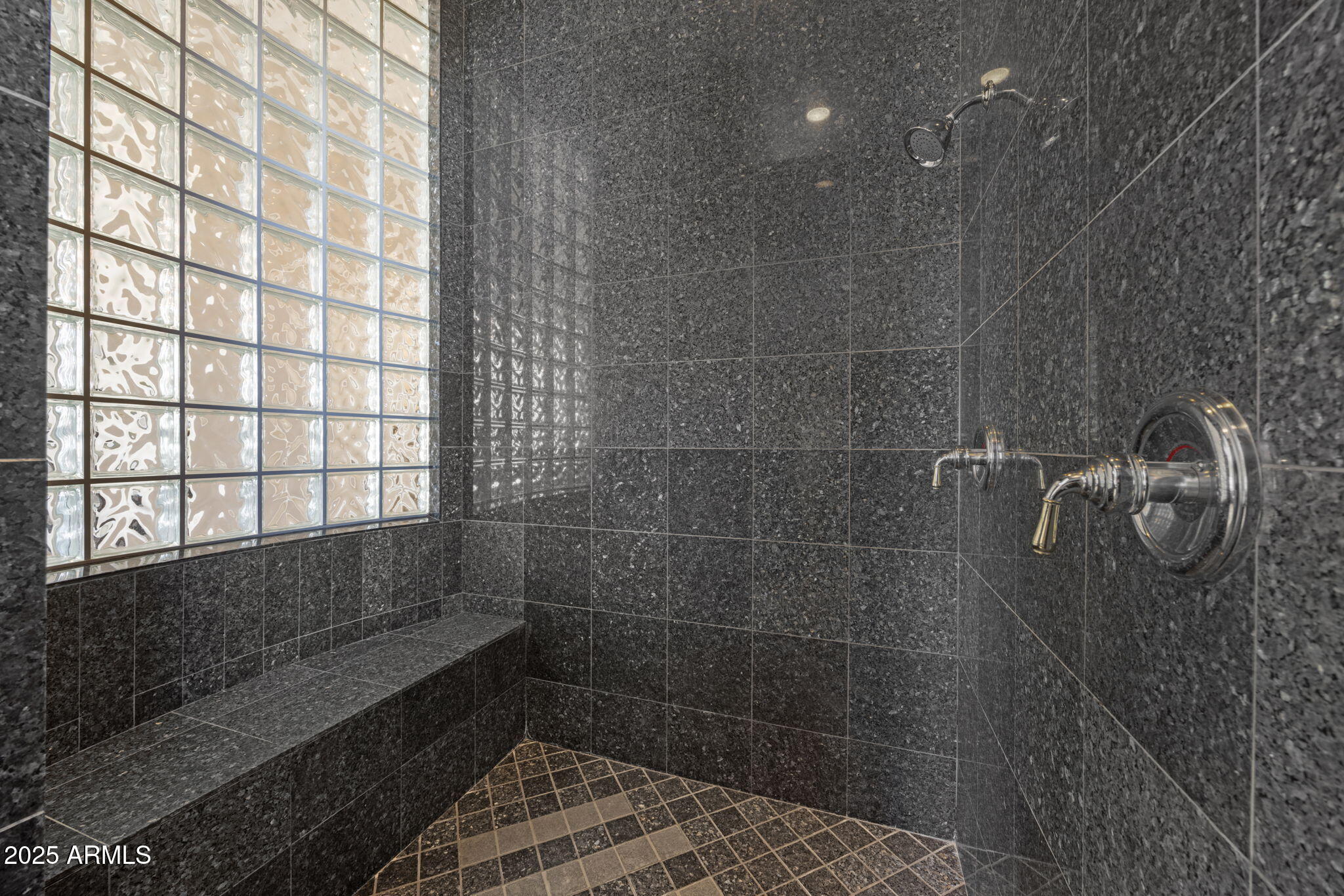 41714 N SIGNAL HILL Court