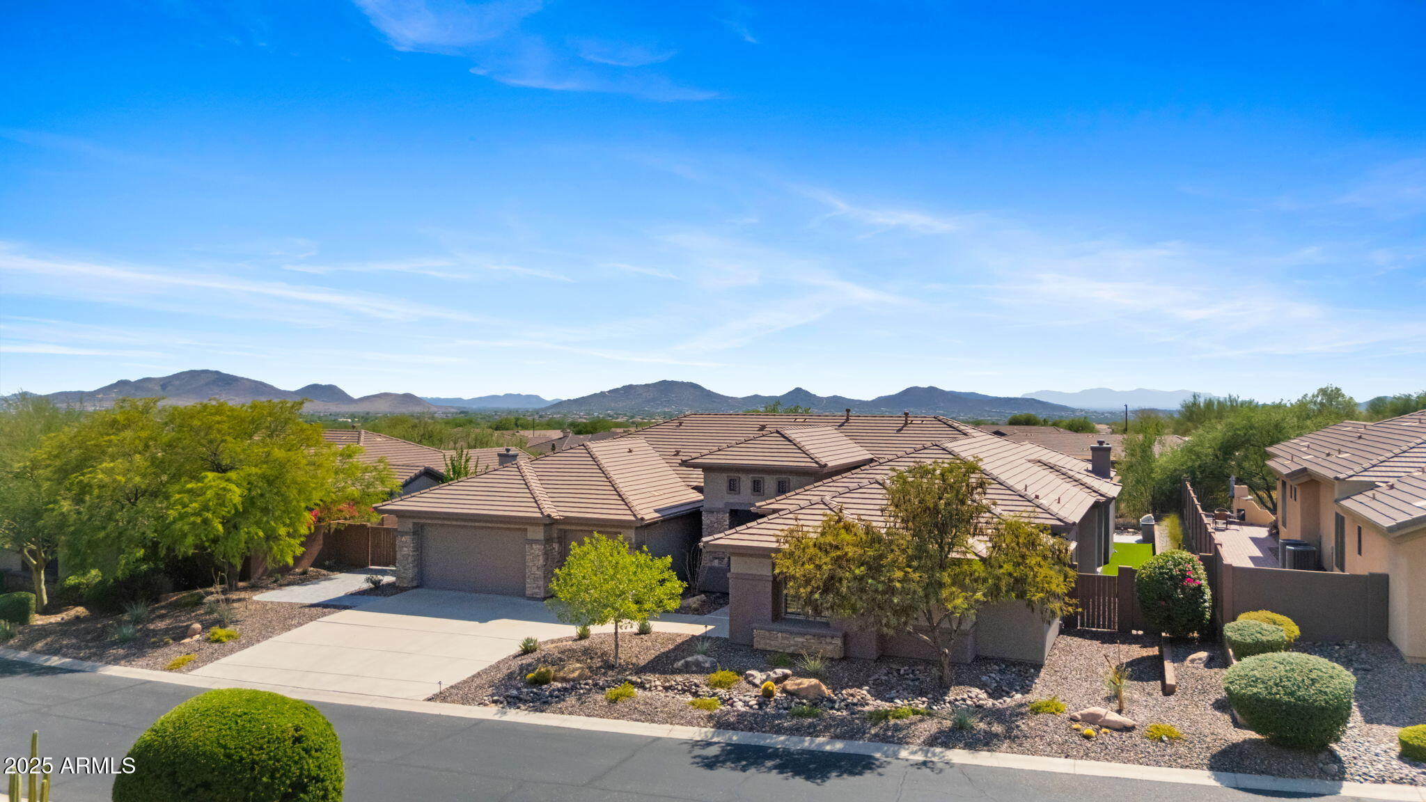 41714 N SIGNAL HILL Court