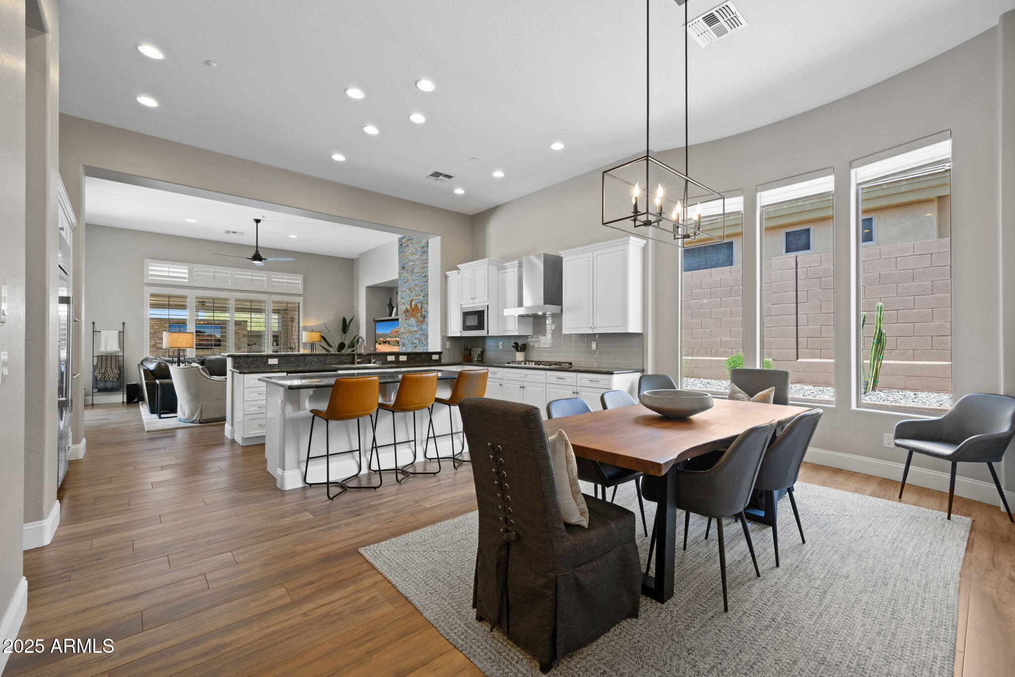 41714 N SIGNAL HILL Court