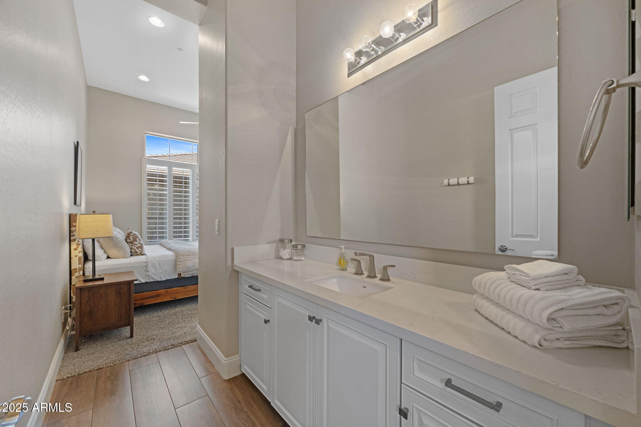 41714 N SIGNAL HILL Court