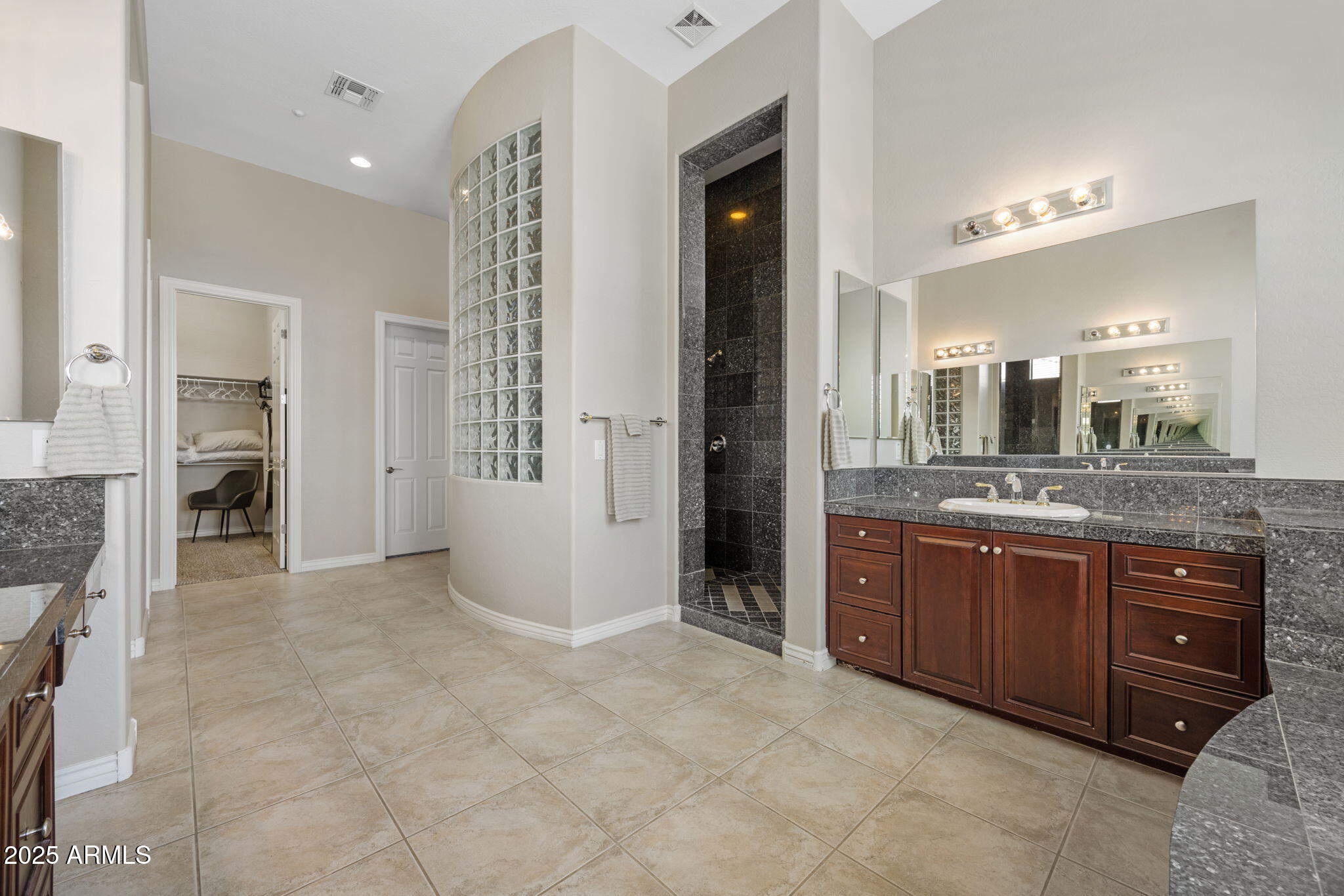 41714 N SIGNAL HILL Court