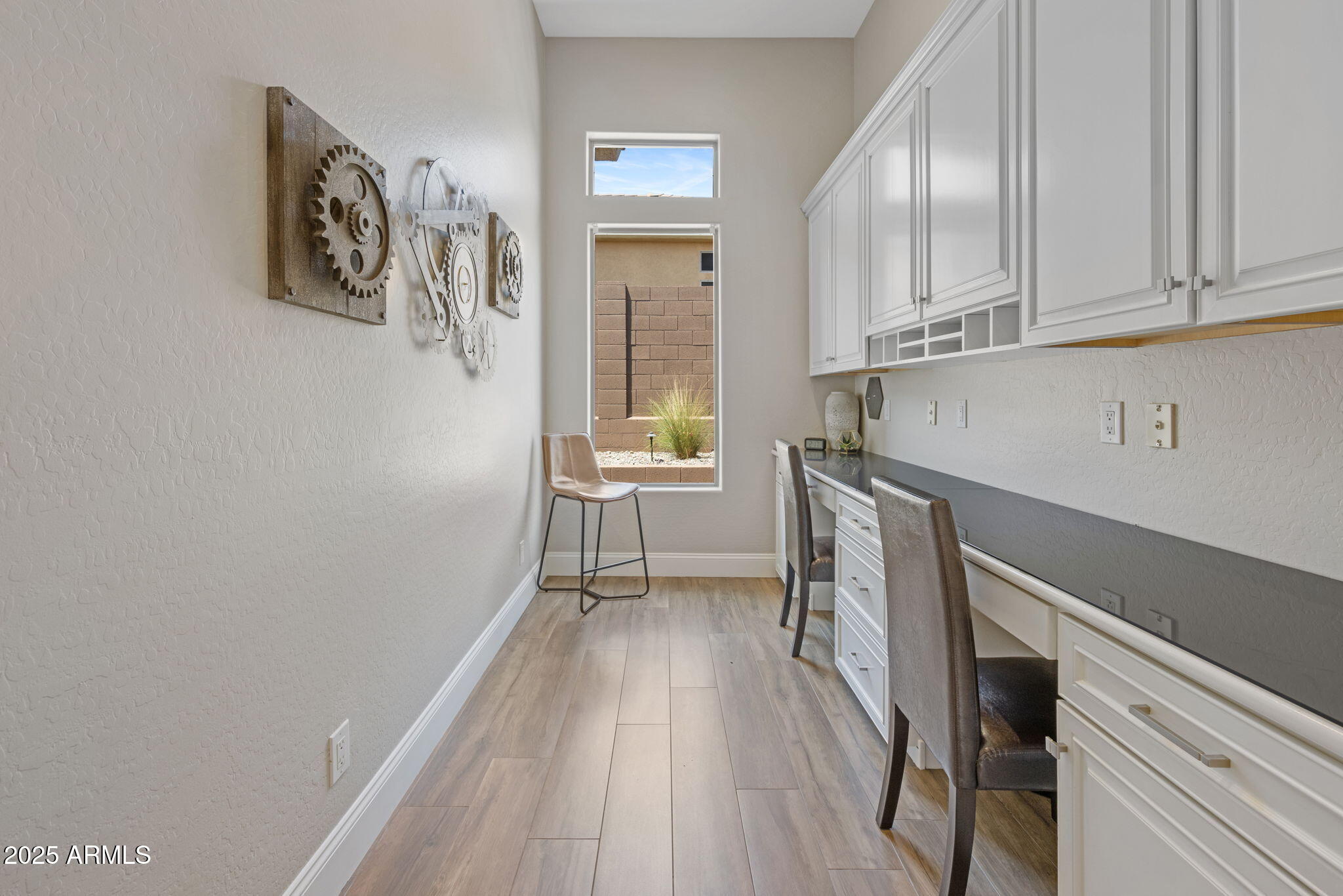 41714 N SIGNAL HILL Court