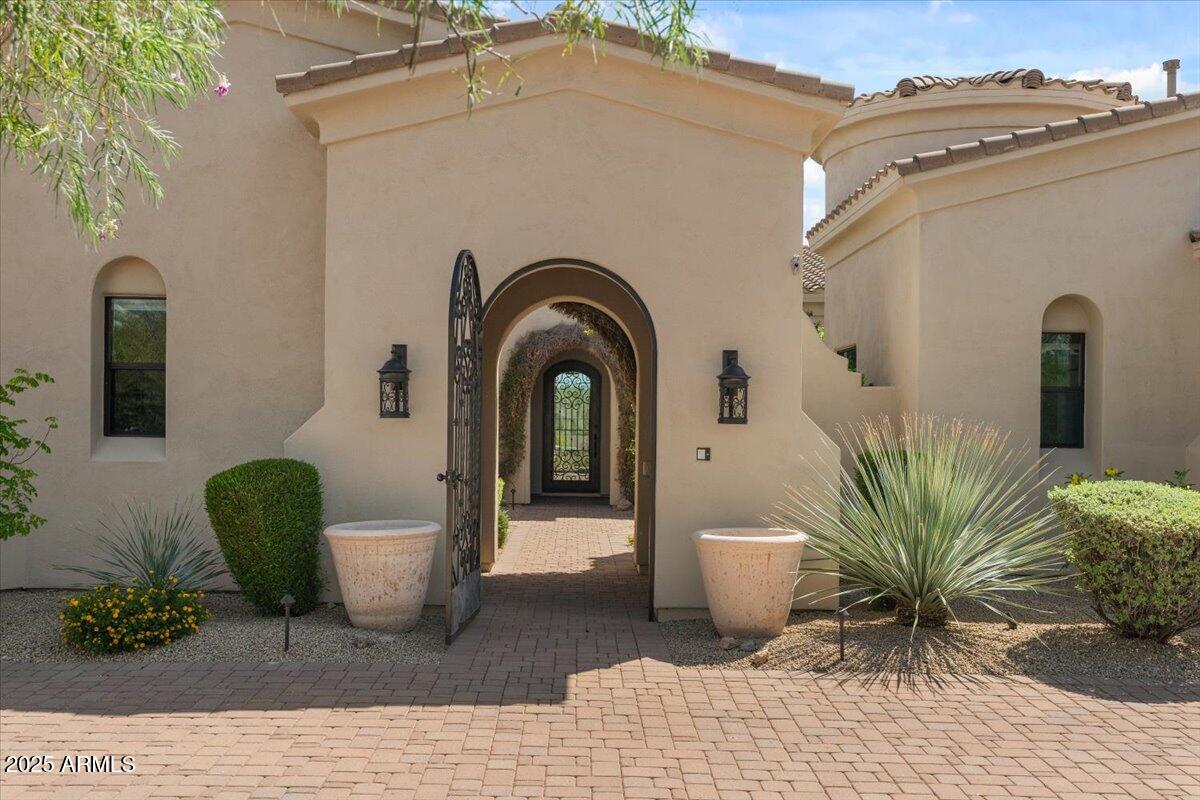 37093 N WINDING WASH Trail