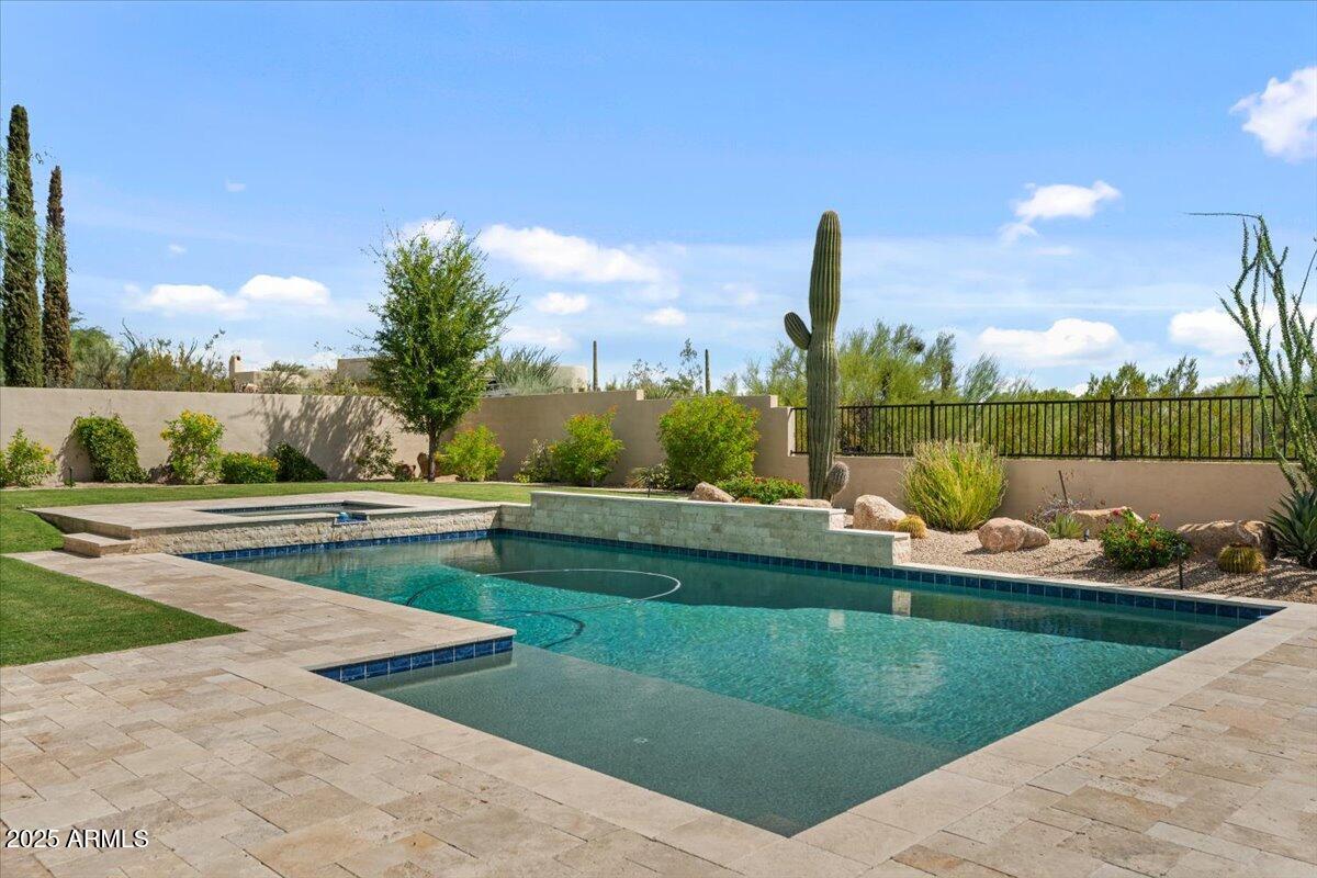 37093 N WINDING WASH Trail