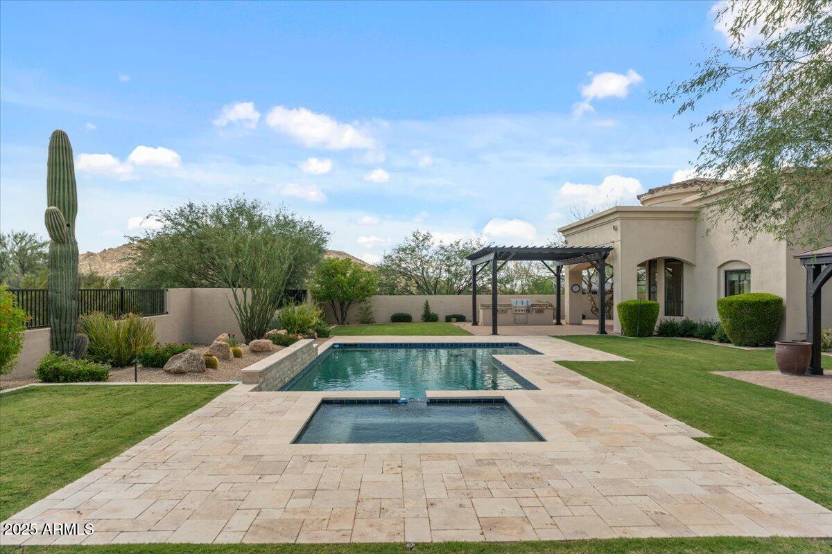 37093 N WINDING WASH Trail