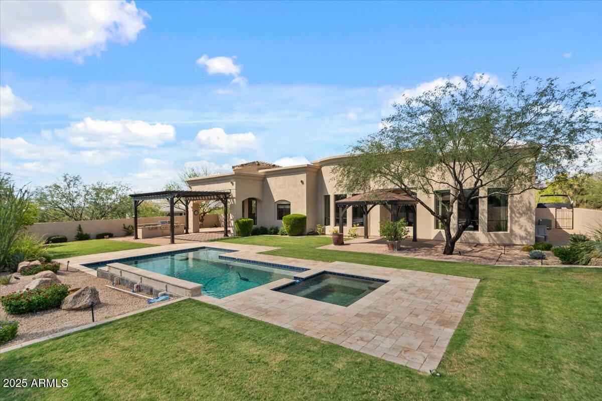 37093 N WINDING WASH Trail