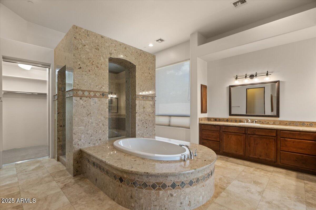 37093 N WINDING WASH Trail