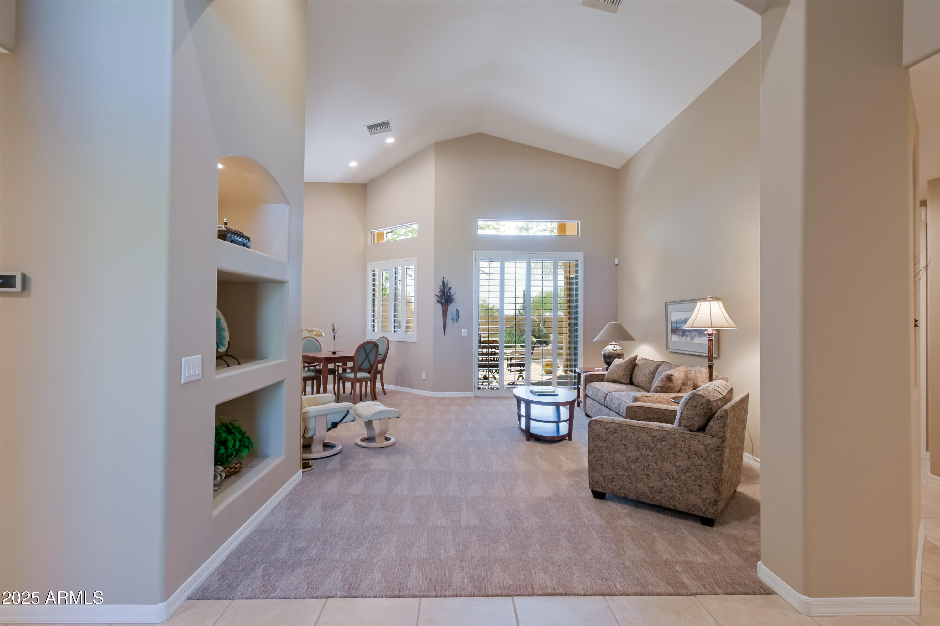 9415 E Gamble Lane