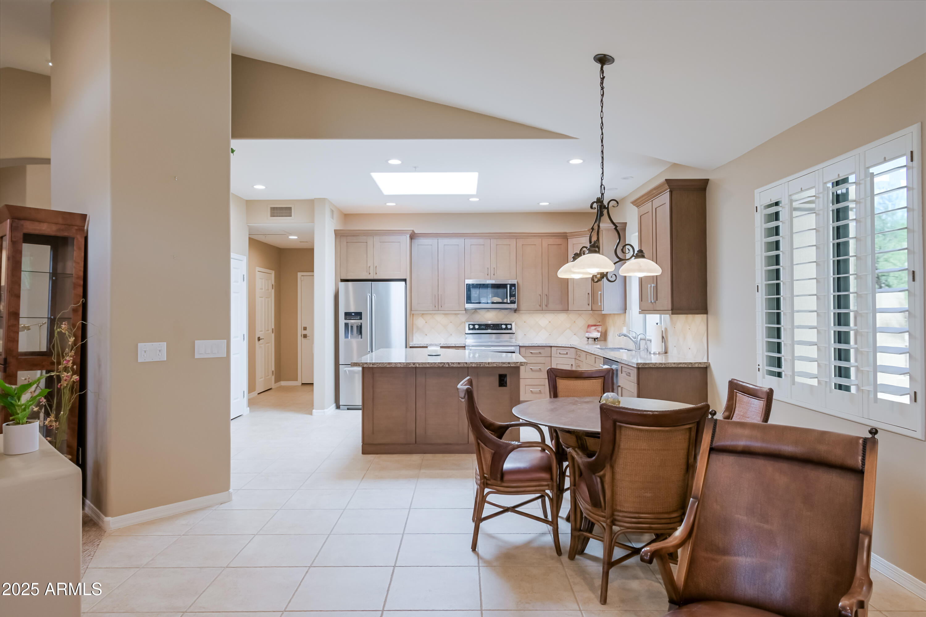 9415 E Gamble Lane