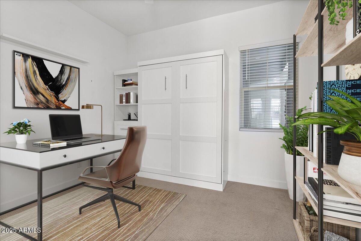 2513 E PLEASANT Lane