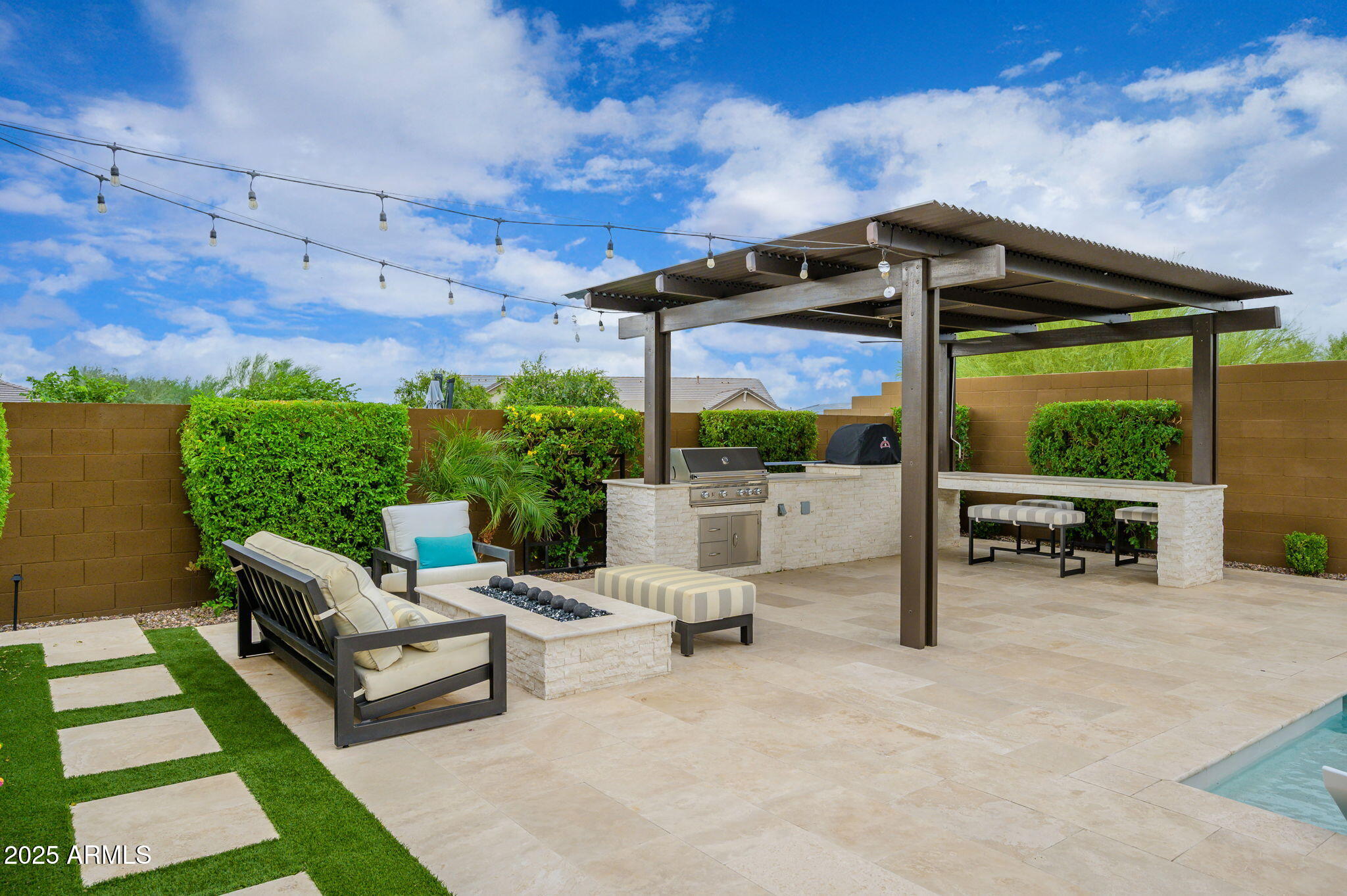 22618 N CAVE BUTTE Street