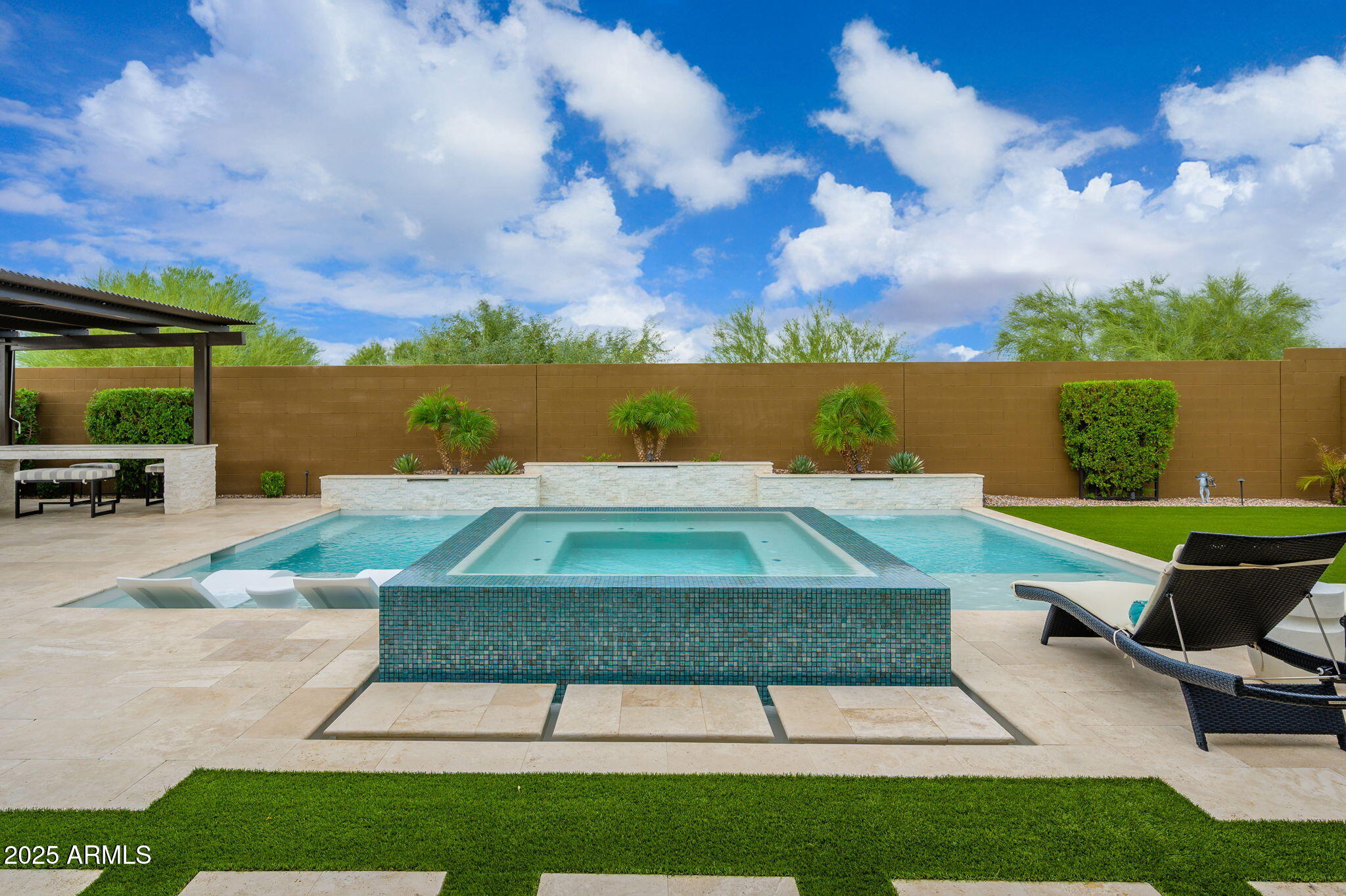 22618 N CAVE BUTTE Street