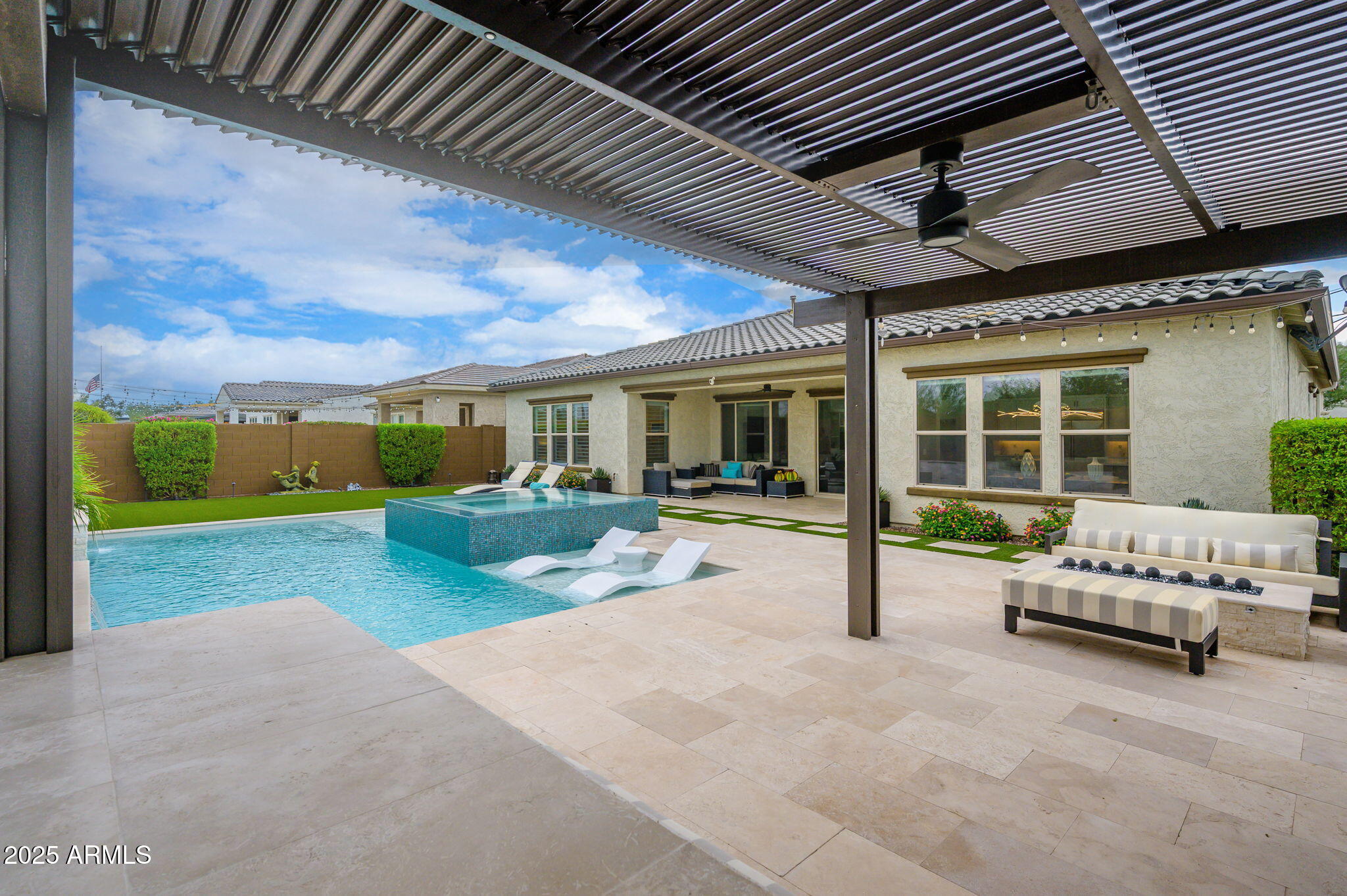 22618 N CAVE BUTTE Street