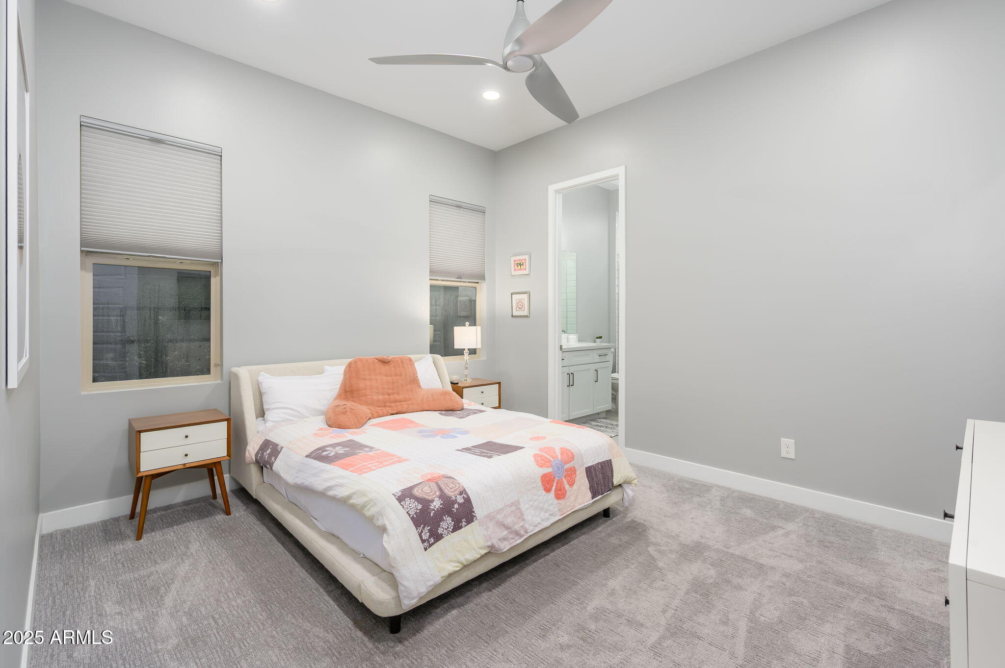 22618 N CAVE BUTTE Street