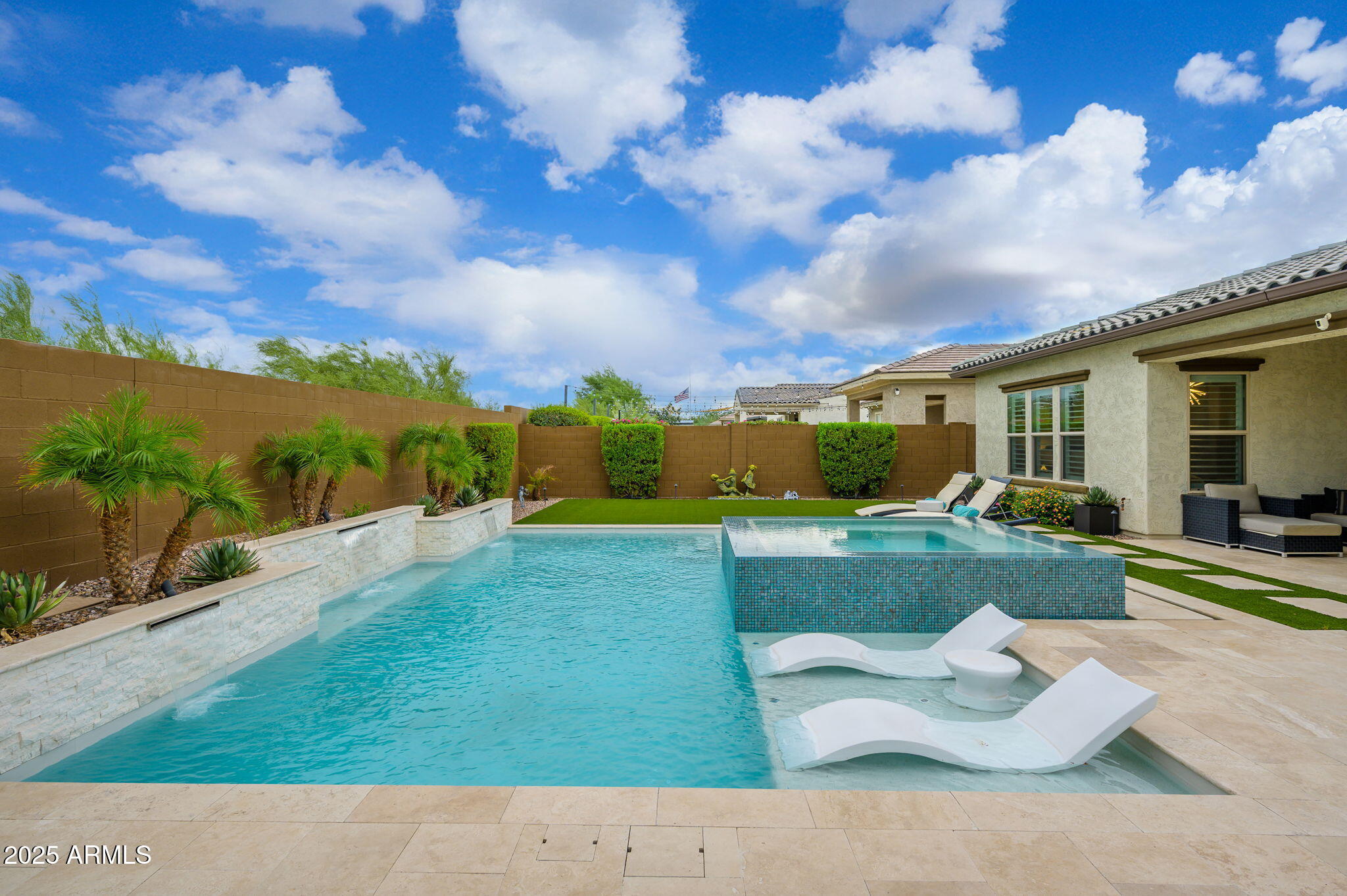 22618 N CAVE BUTTE Street