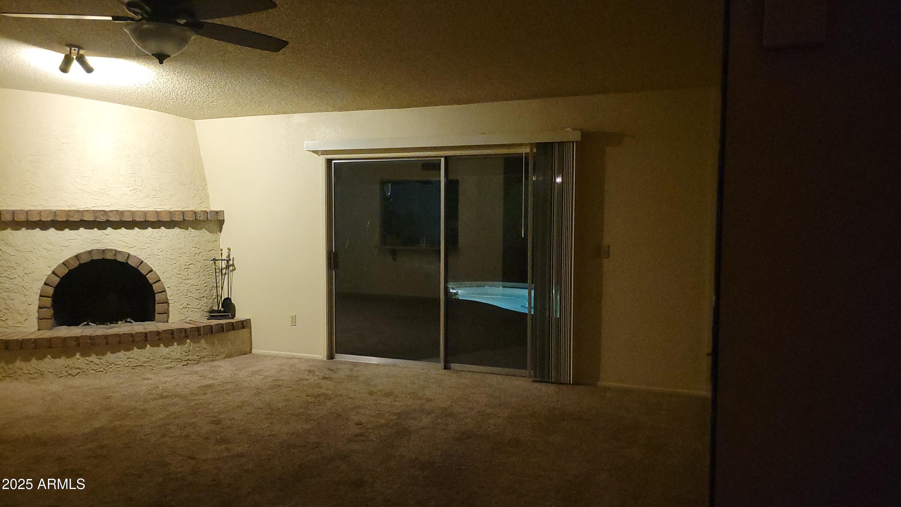 3158 W Marconi Avenue