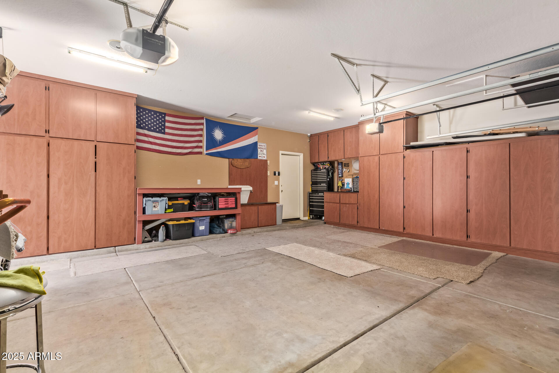 4616 W WHISPERING WIND Drive