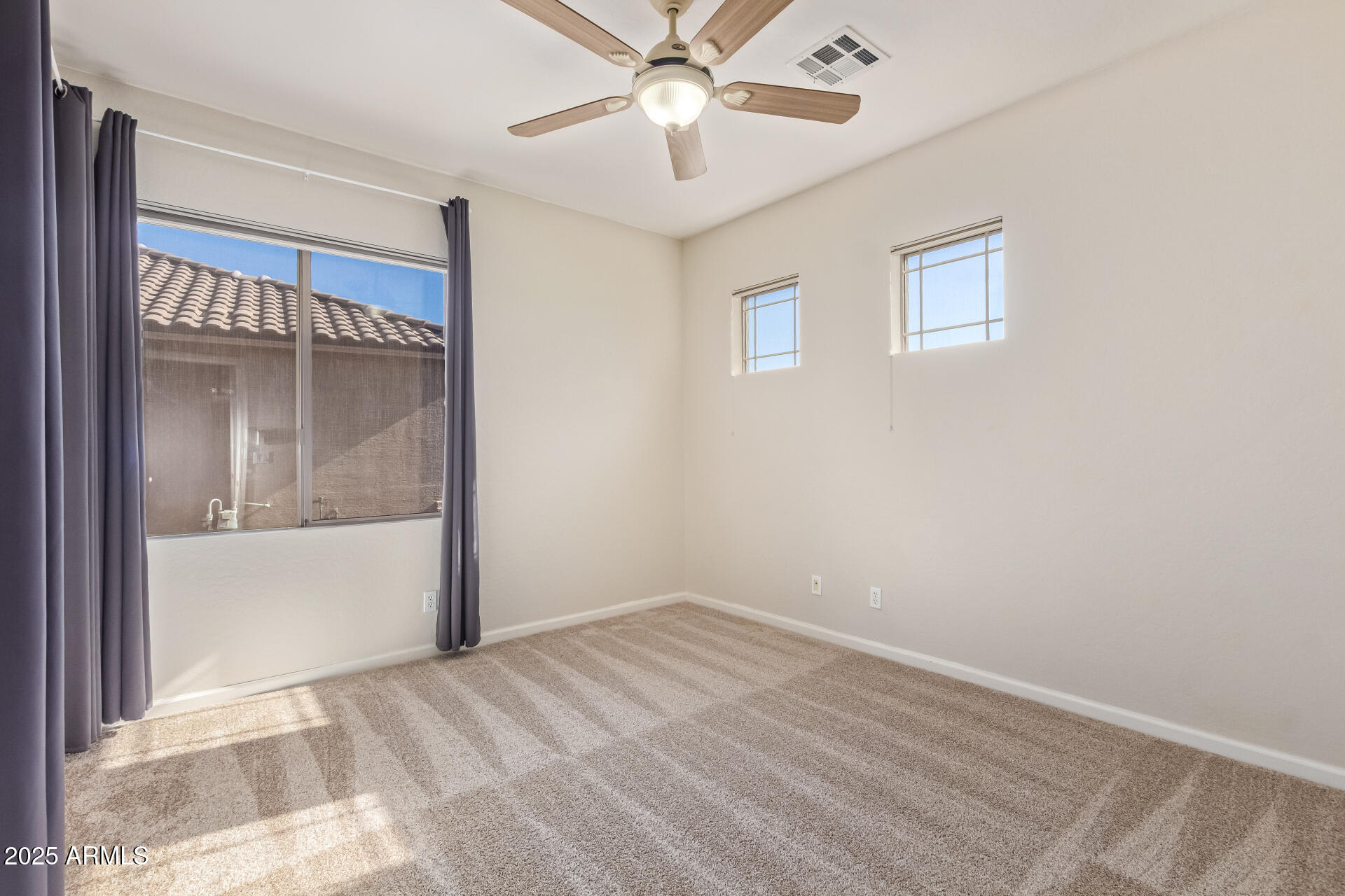 4616 W WHISPERING WIND Drive