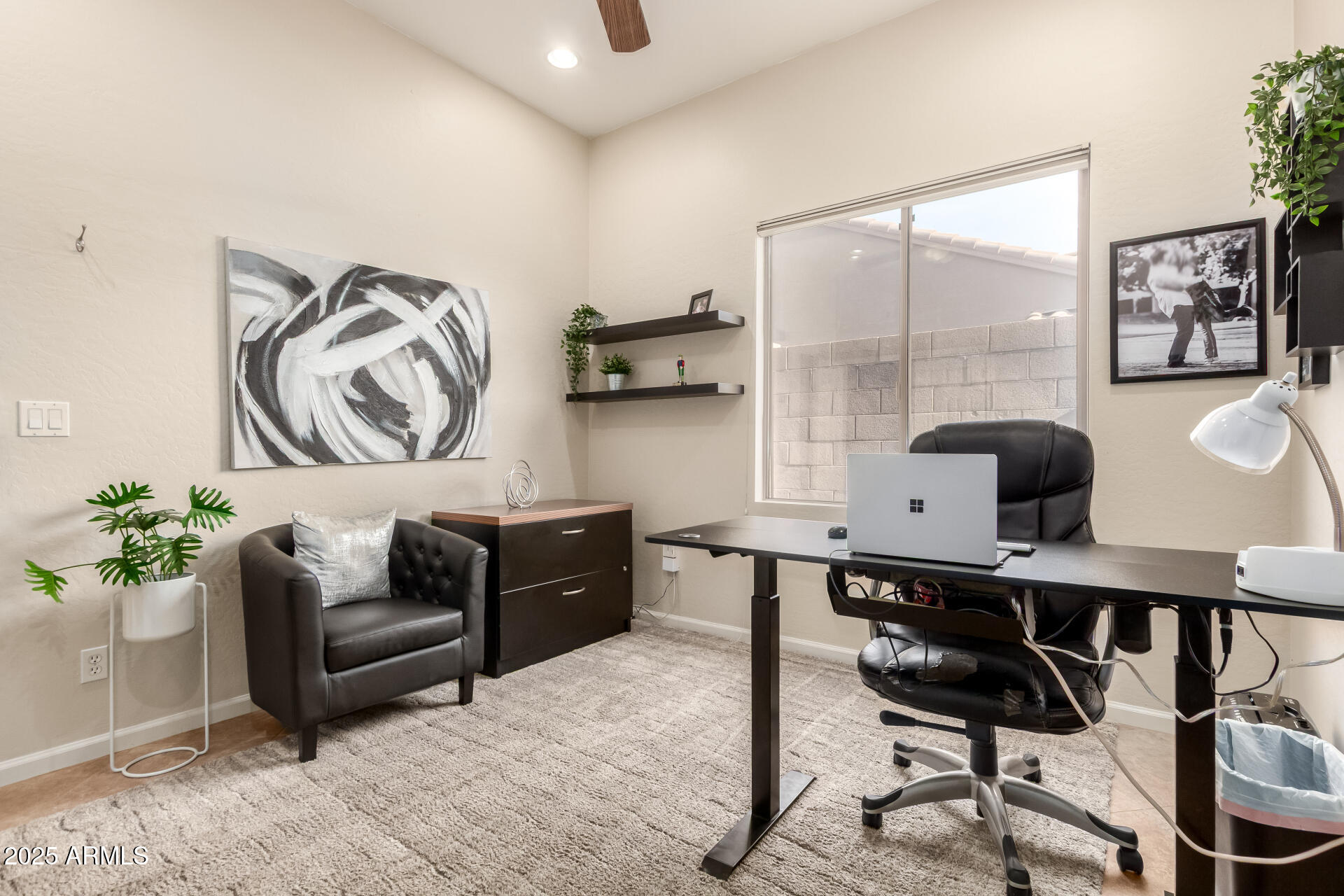 4616 W WHISPERING WIND Drive