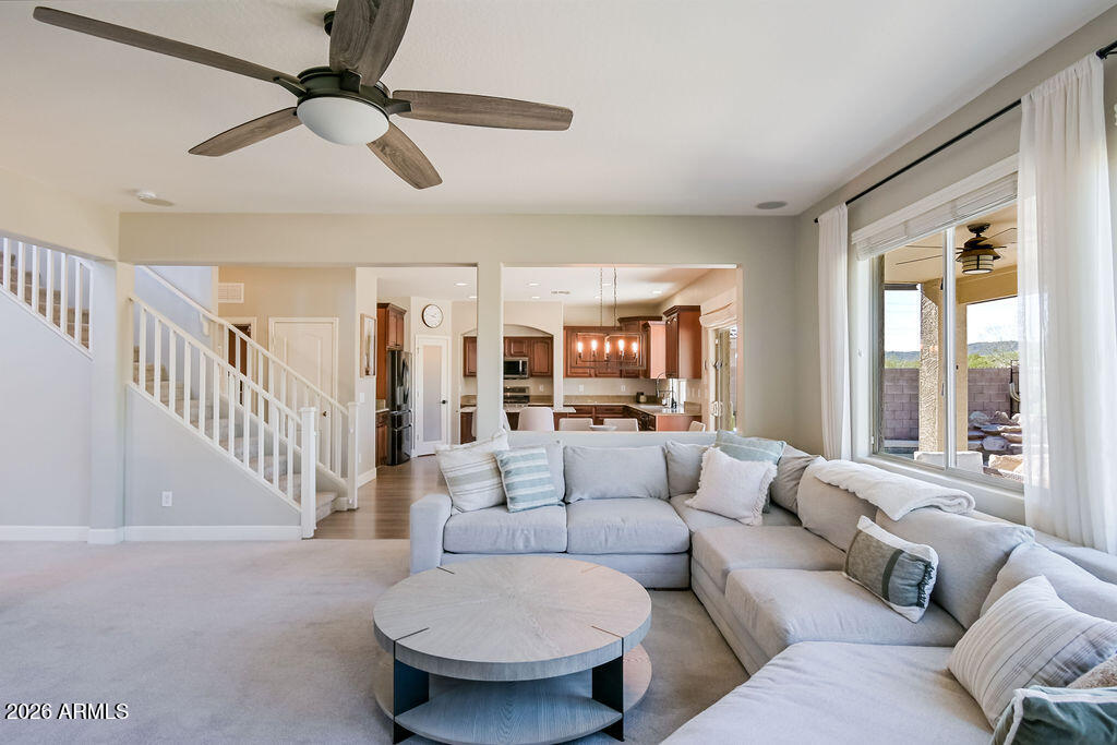 2712 E QUIET HOLLOW Lane