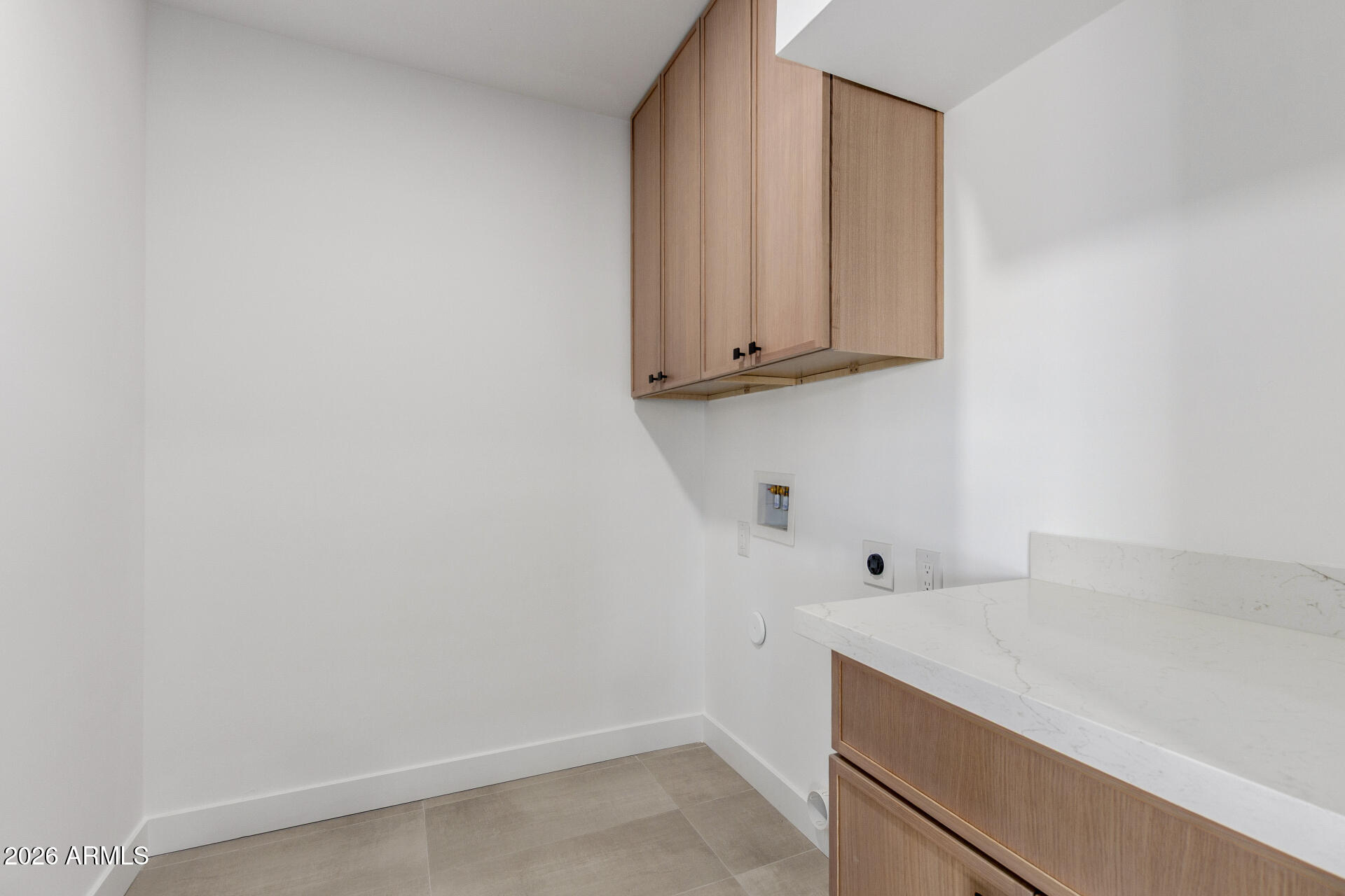 3934 E SAHUARO Drive