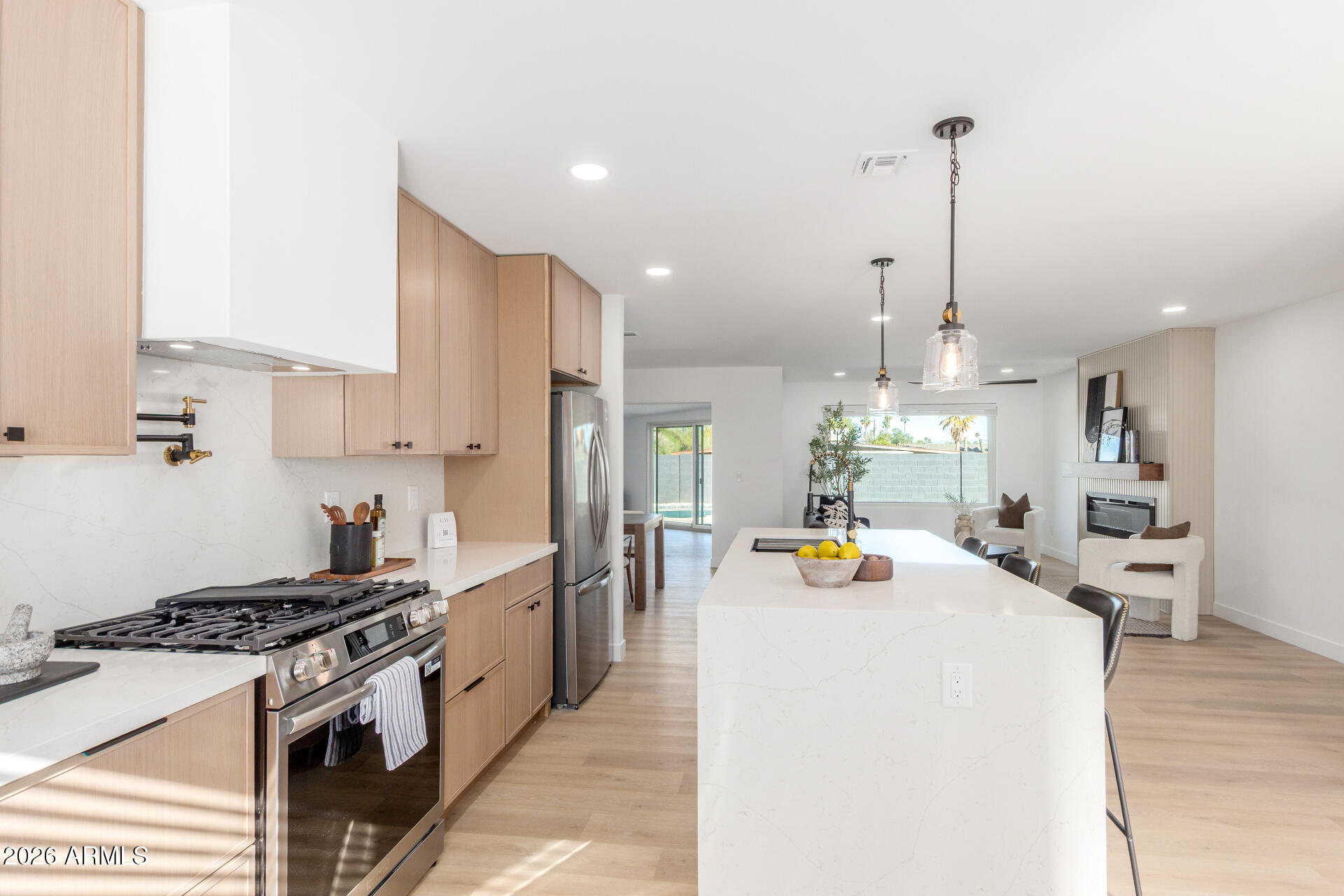 3934 E SAHUARO Drive