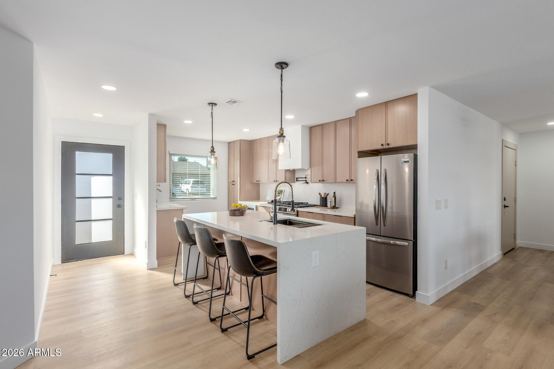 3934 E SAHUARO Drive