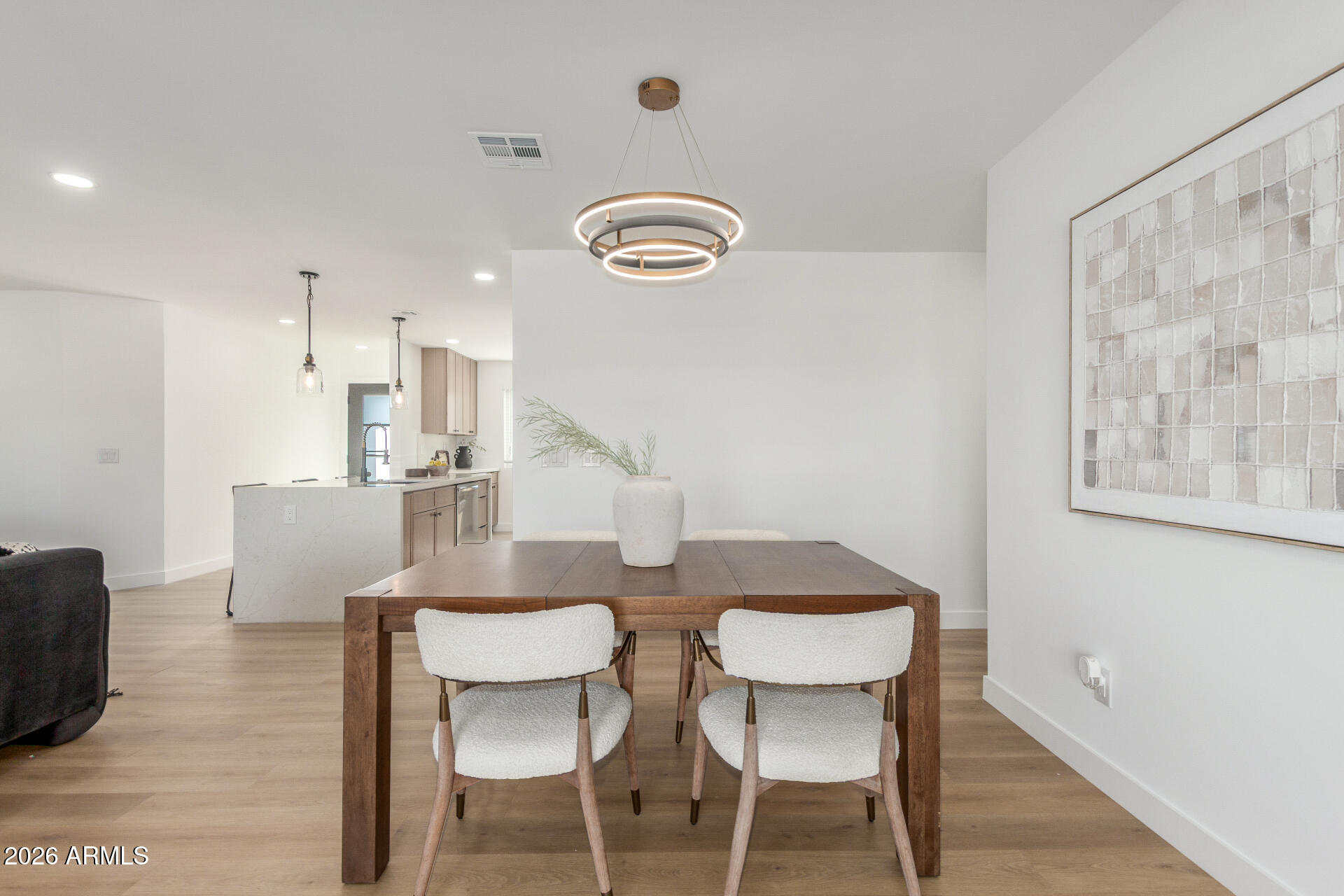 3934 E SAHUARO Drive