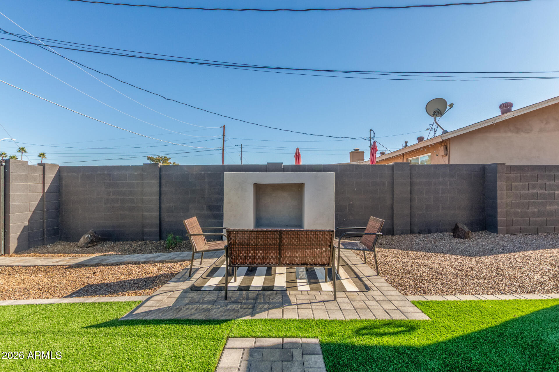 3934 E SAHUARO Drive