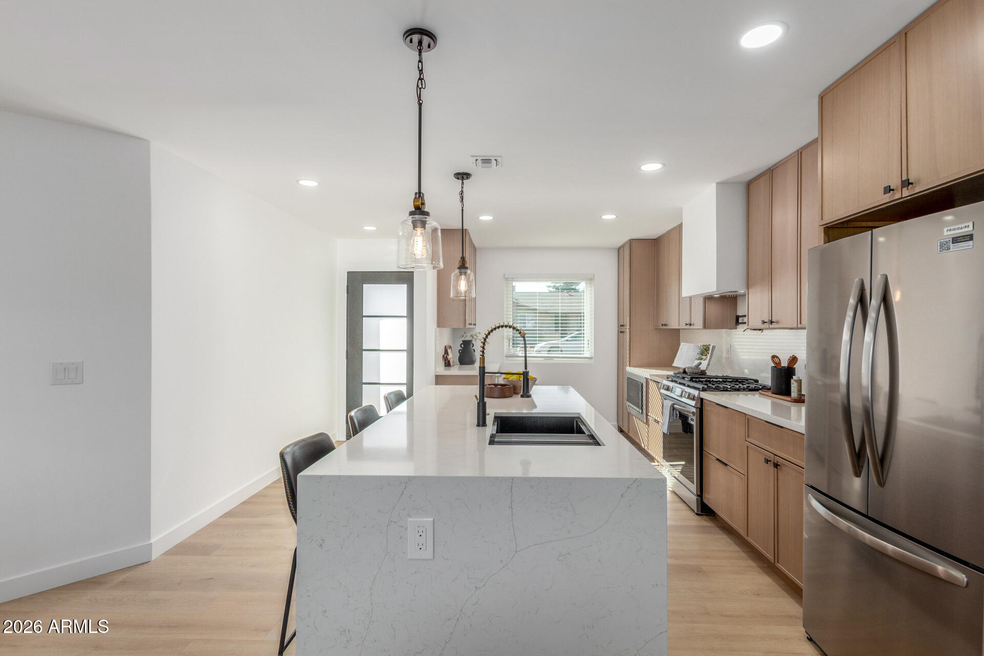 3934 E SAHUARO Drive