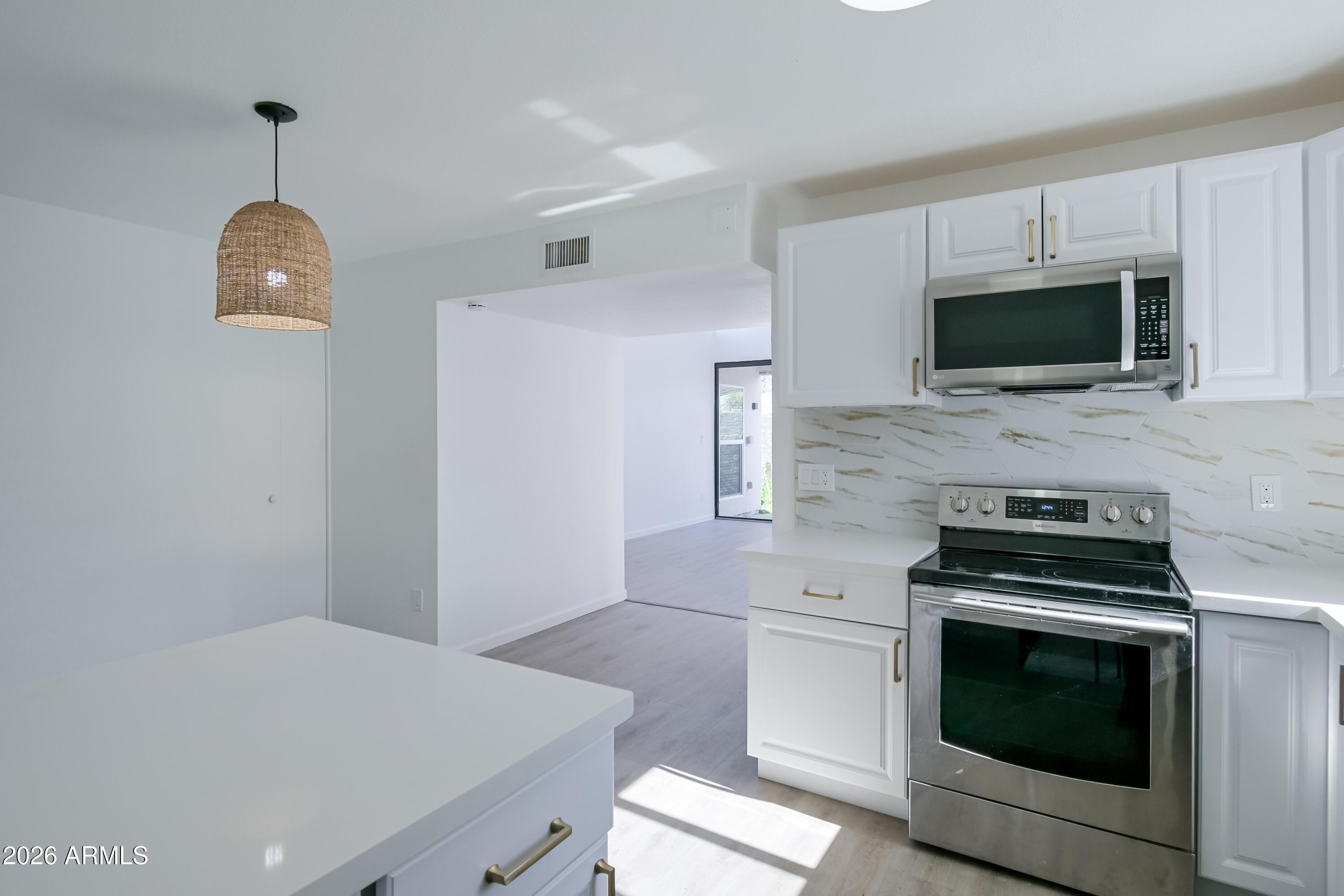 16041 N 31st Street 16