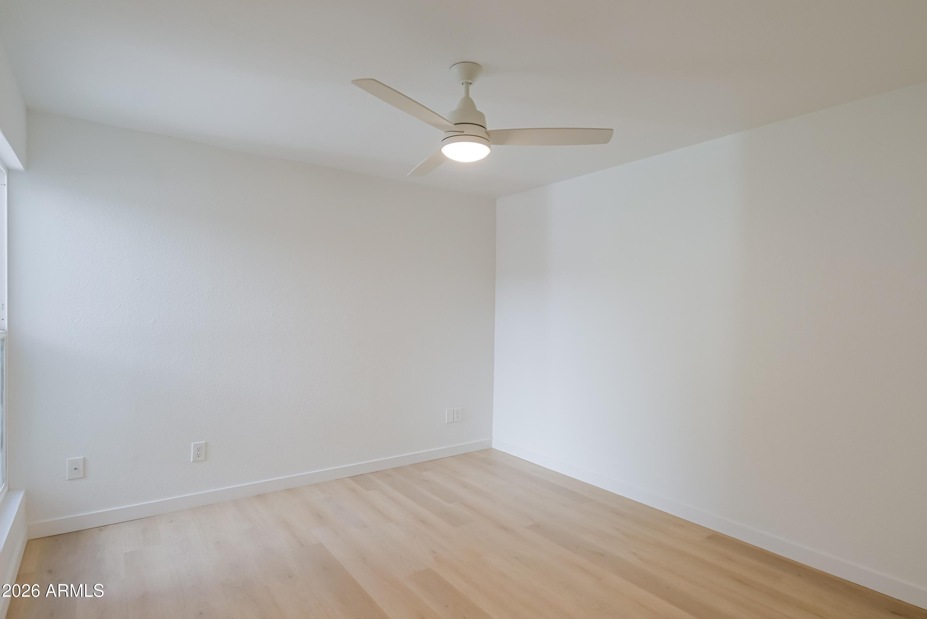 16041 N 31st Street 12