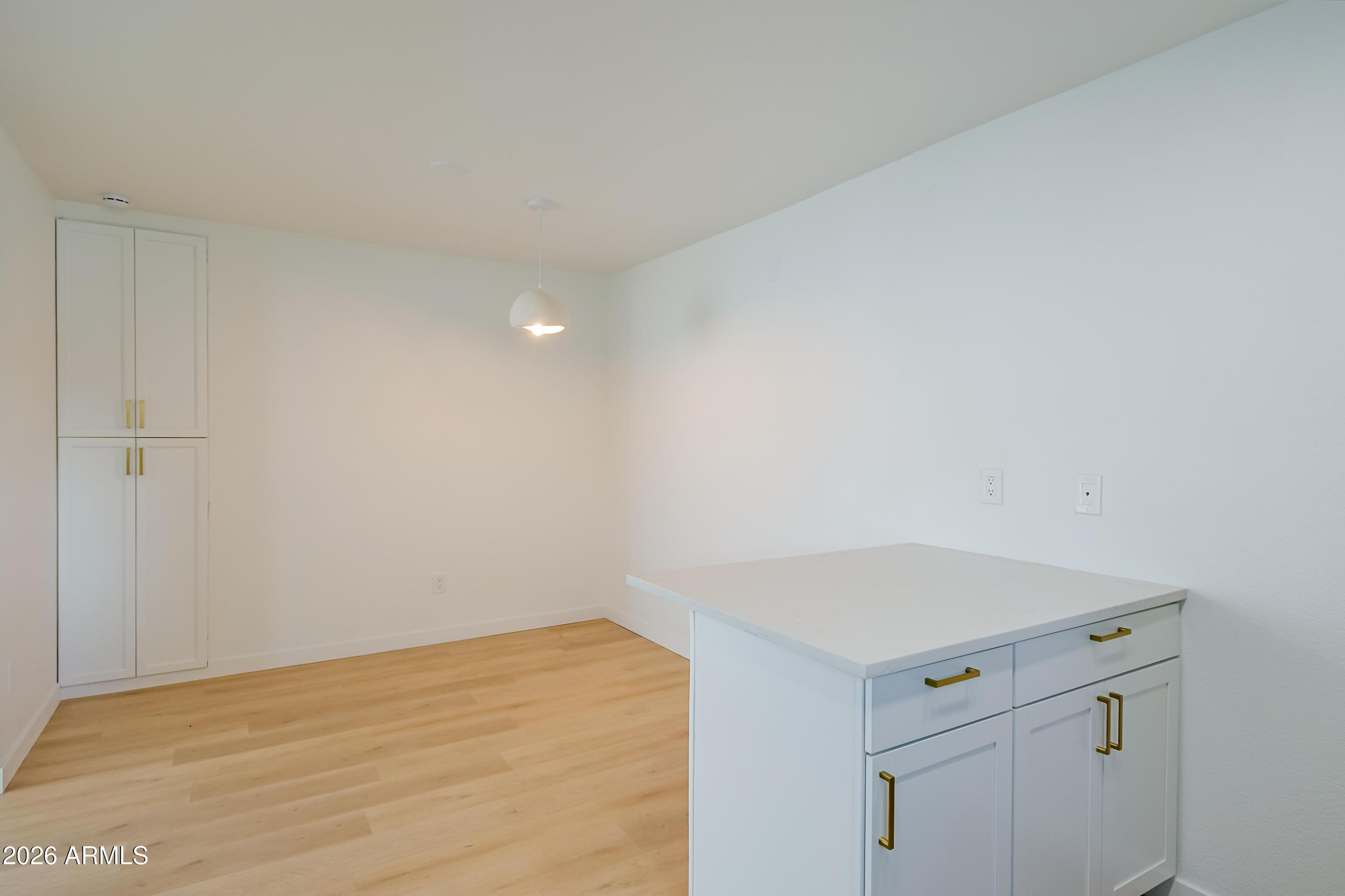 16041 N 31st Street 12