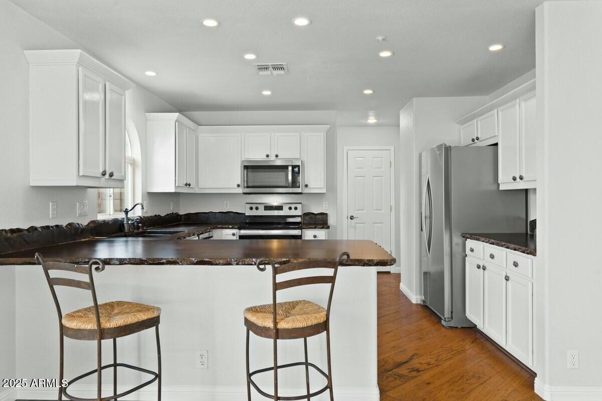 7650 E WILLIAMS Drive 1038