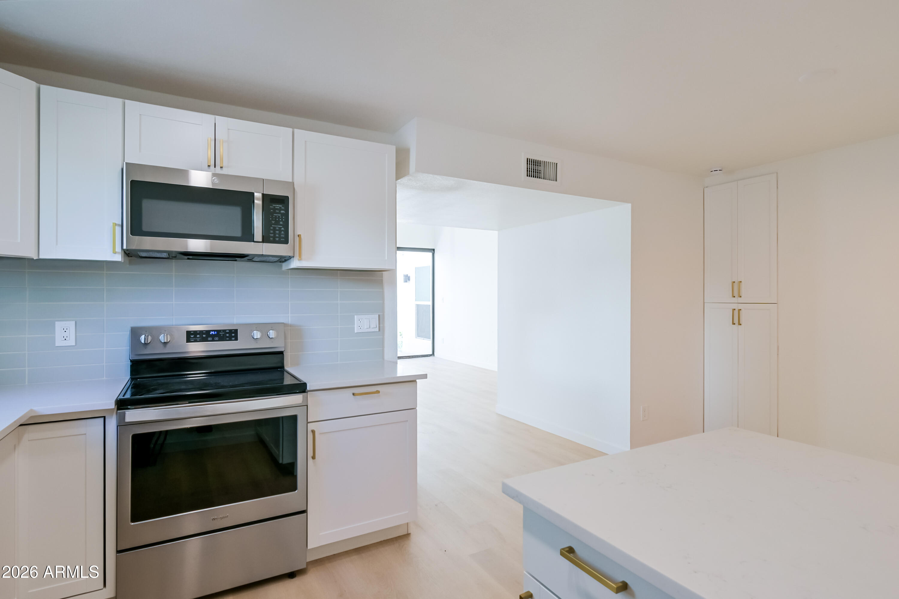 16041 N 31ST Street 12