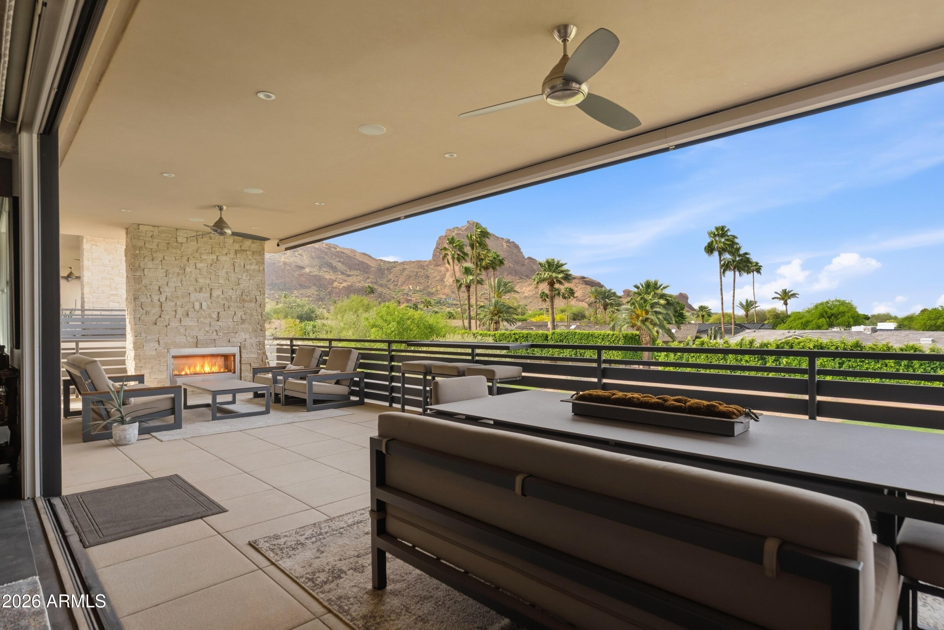 6180 N LAS BRISAS Drive