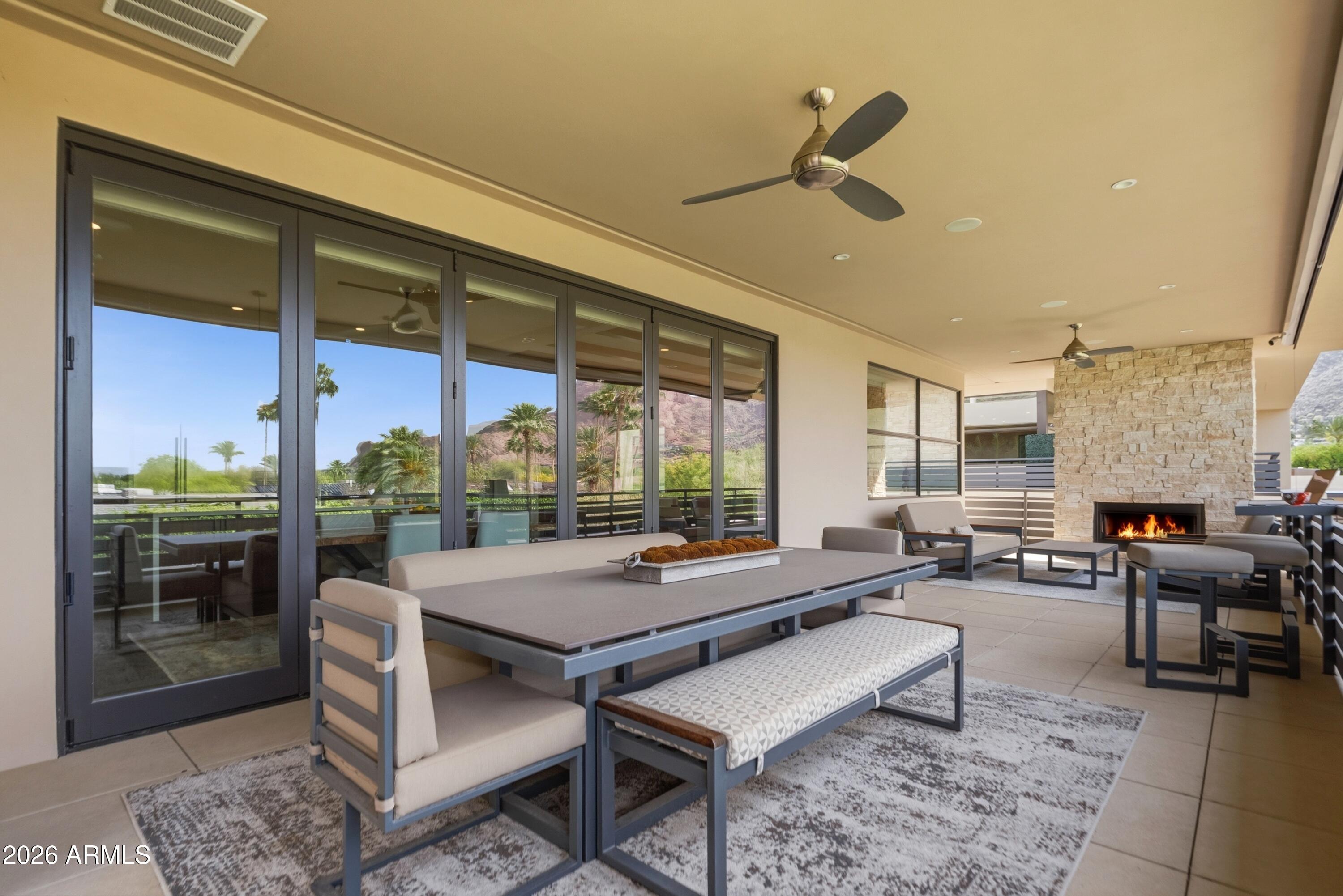 6180 N LAS BRISAS Drive