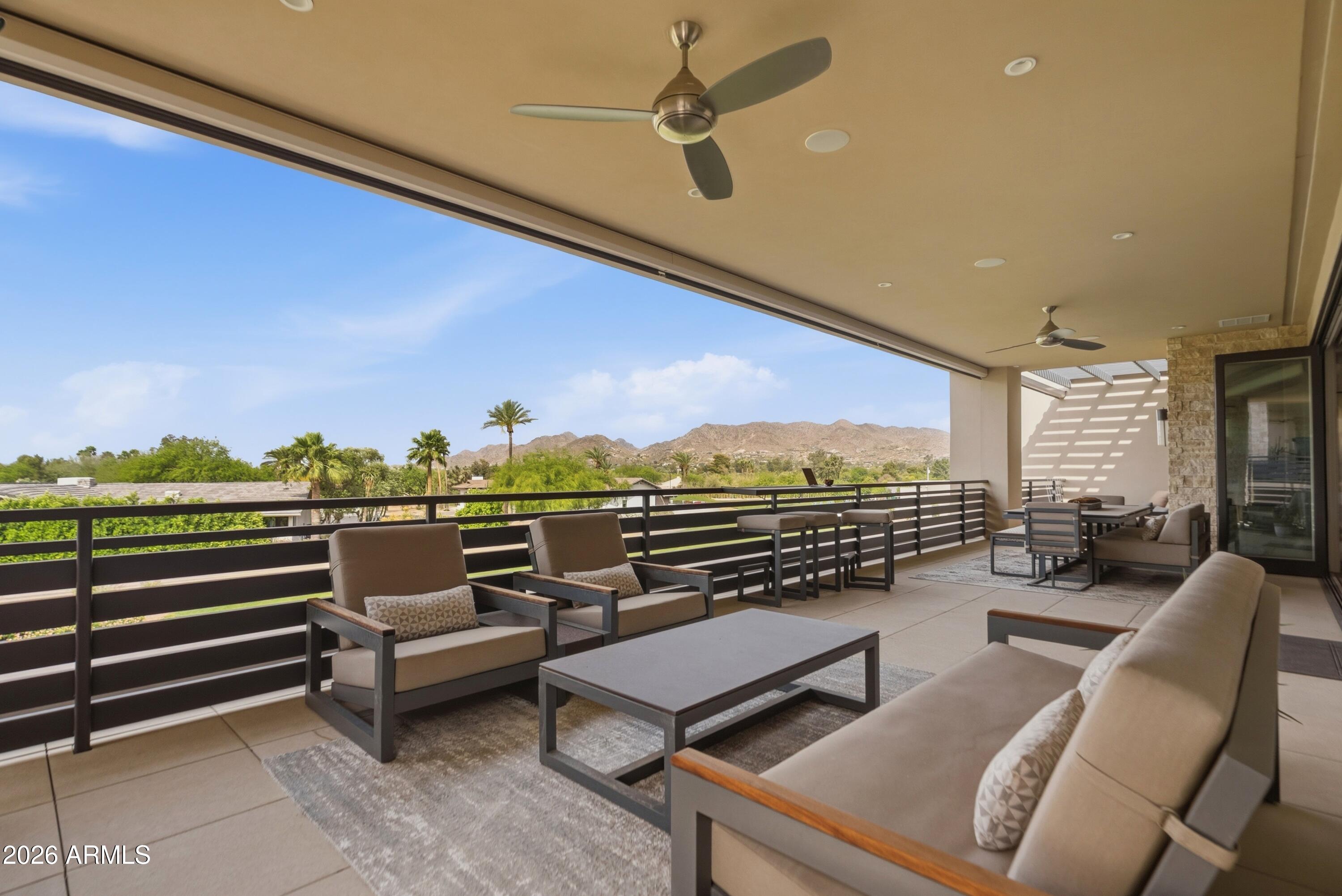 6180 N LAS BRISAS Drive