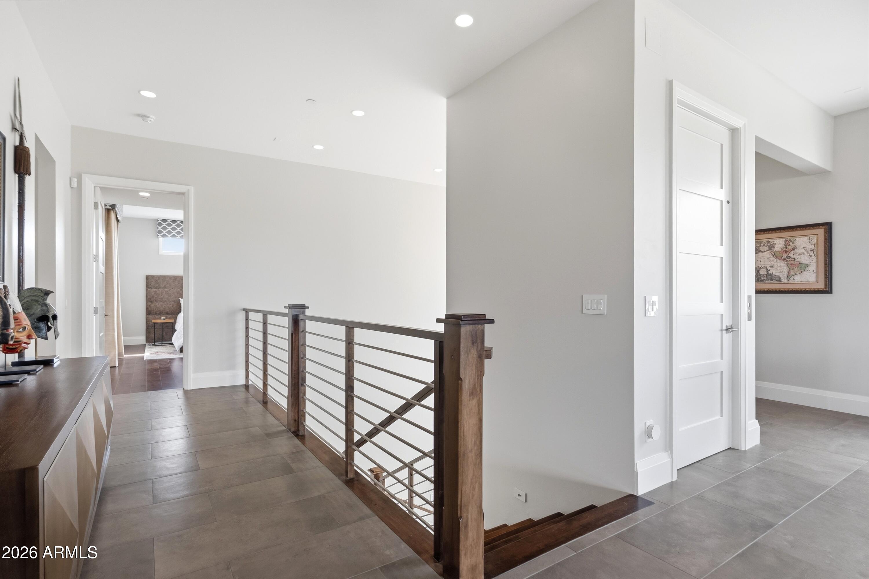 6180 N LAS BRISAS Drive