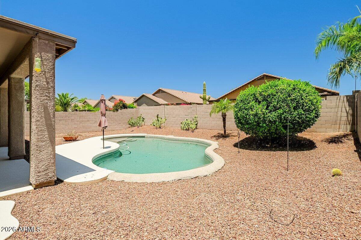 4254 E MOLLY Lane