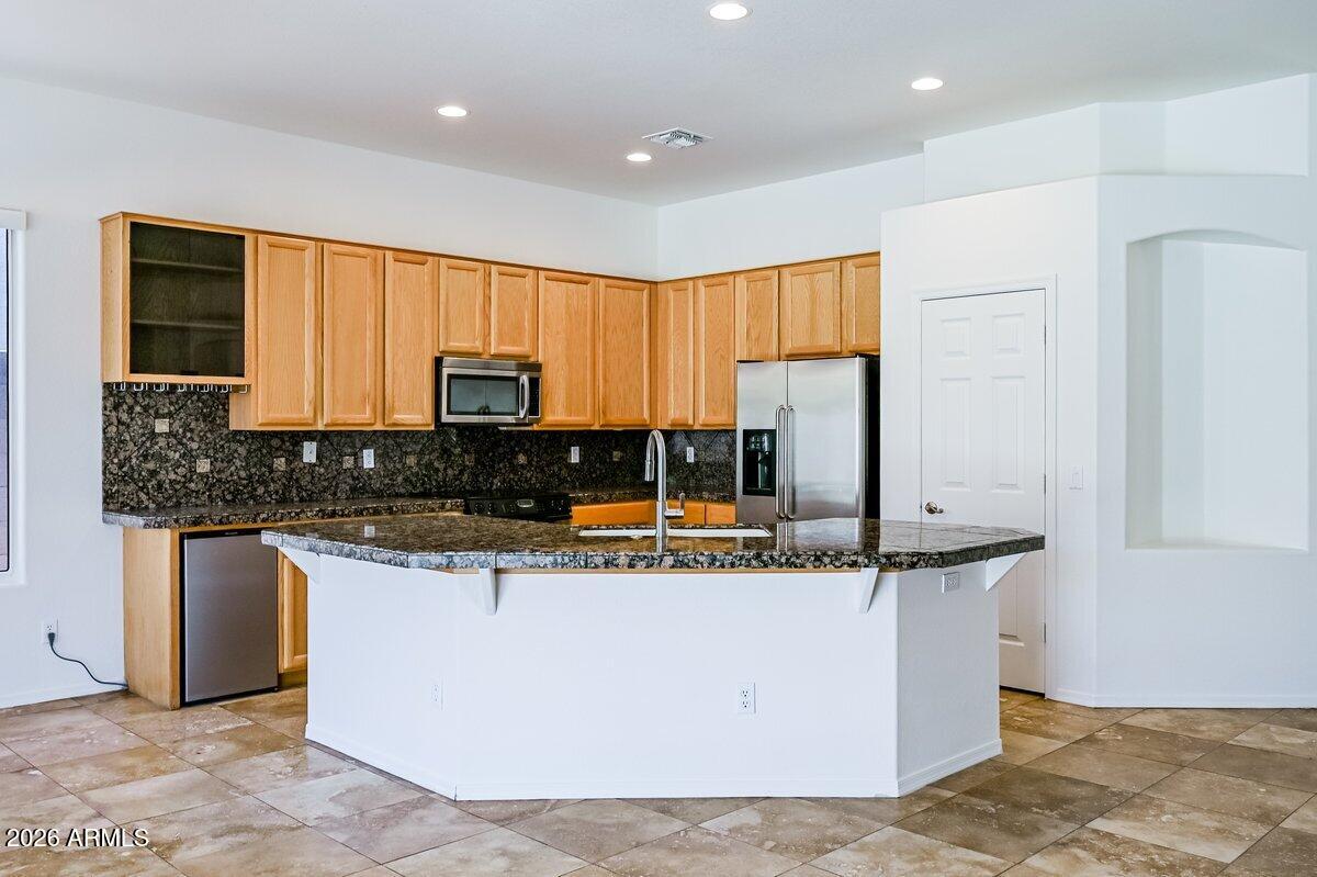 4254 E MOLLY Lane